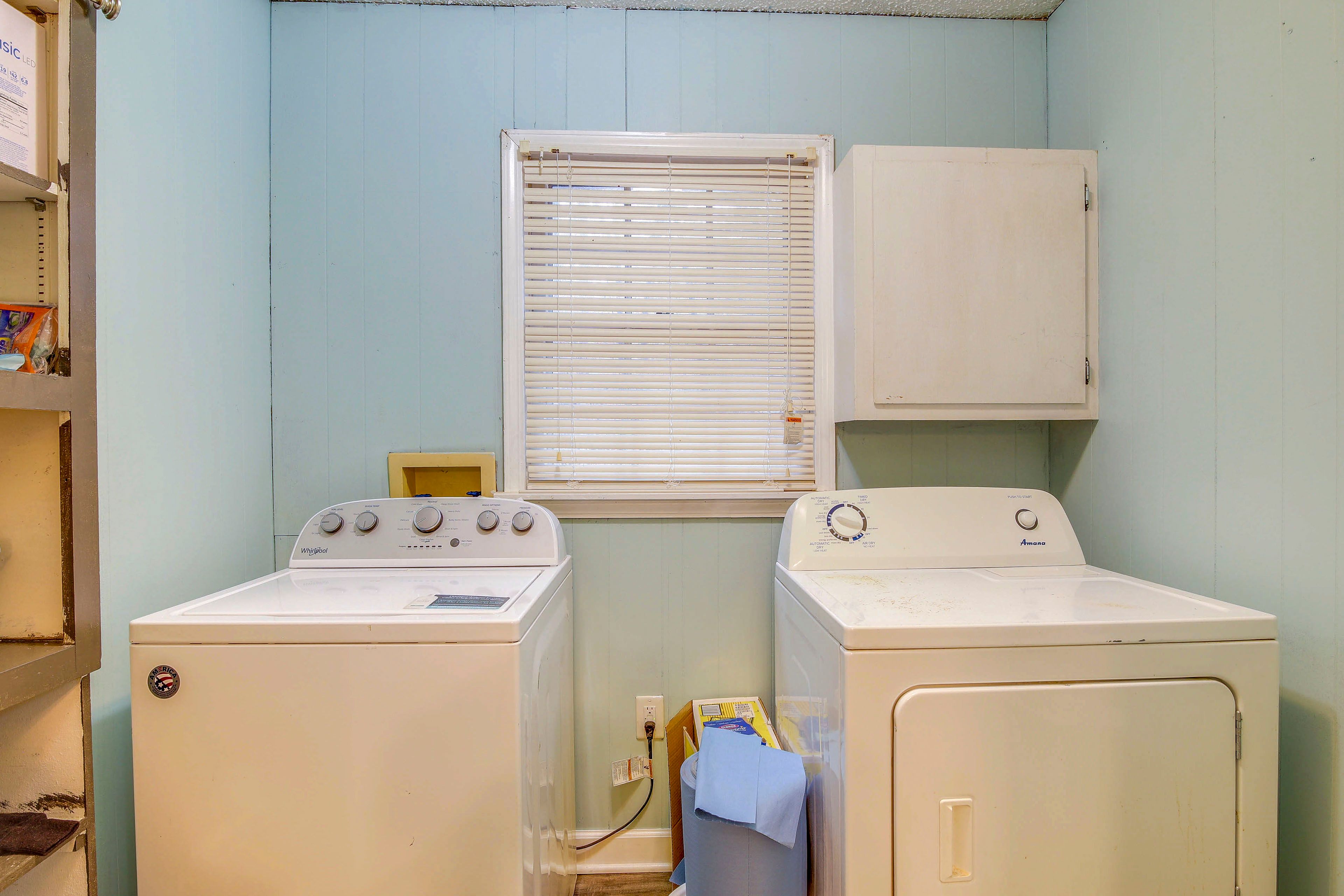 Laundry Area | Washer/Dryer | Hangers | Iron/Board | Trash Bags/Paper Towels