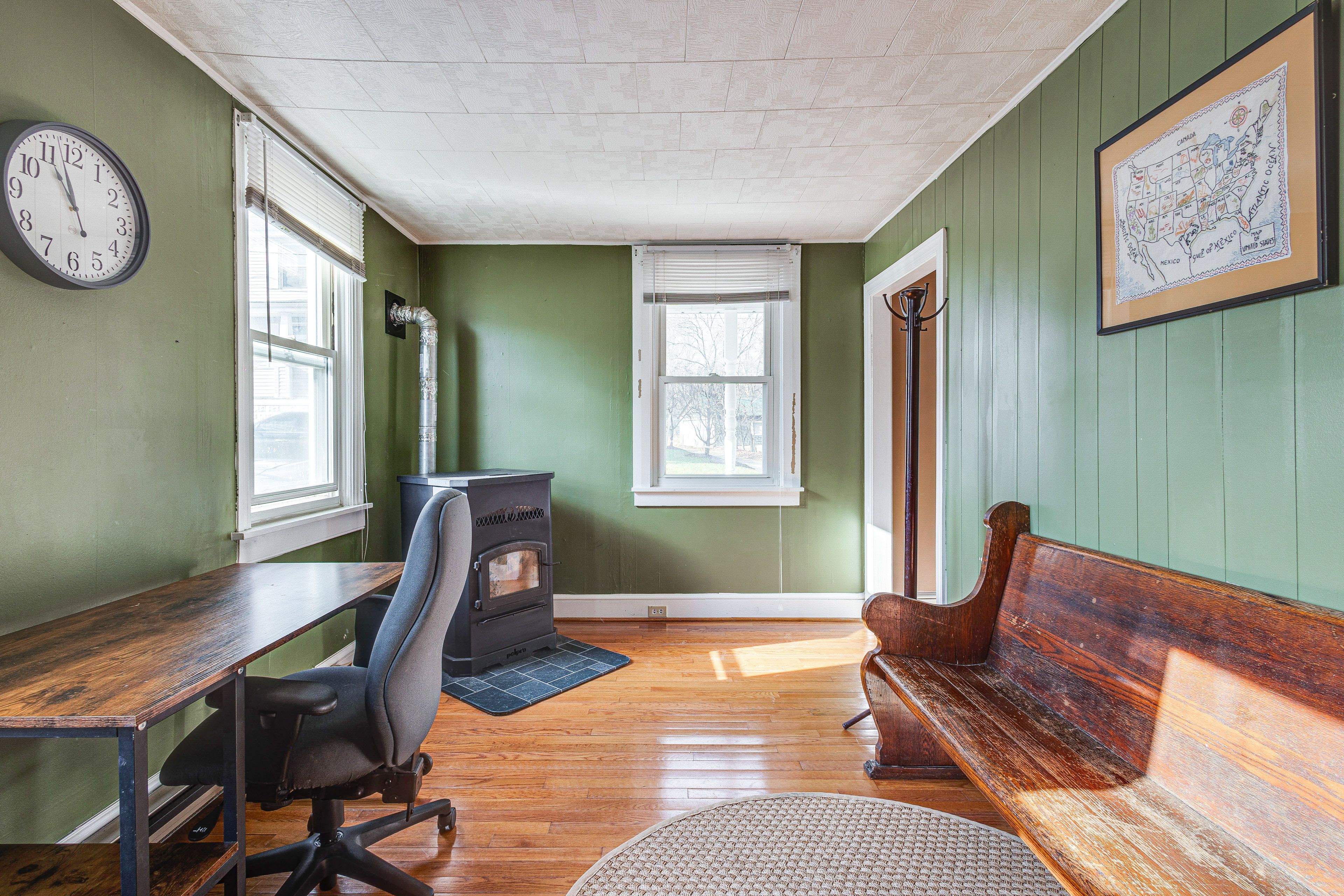 Home Office | 2-Story House | Wood-Burning Stove | In-Unit Laundry