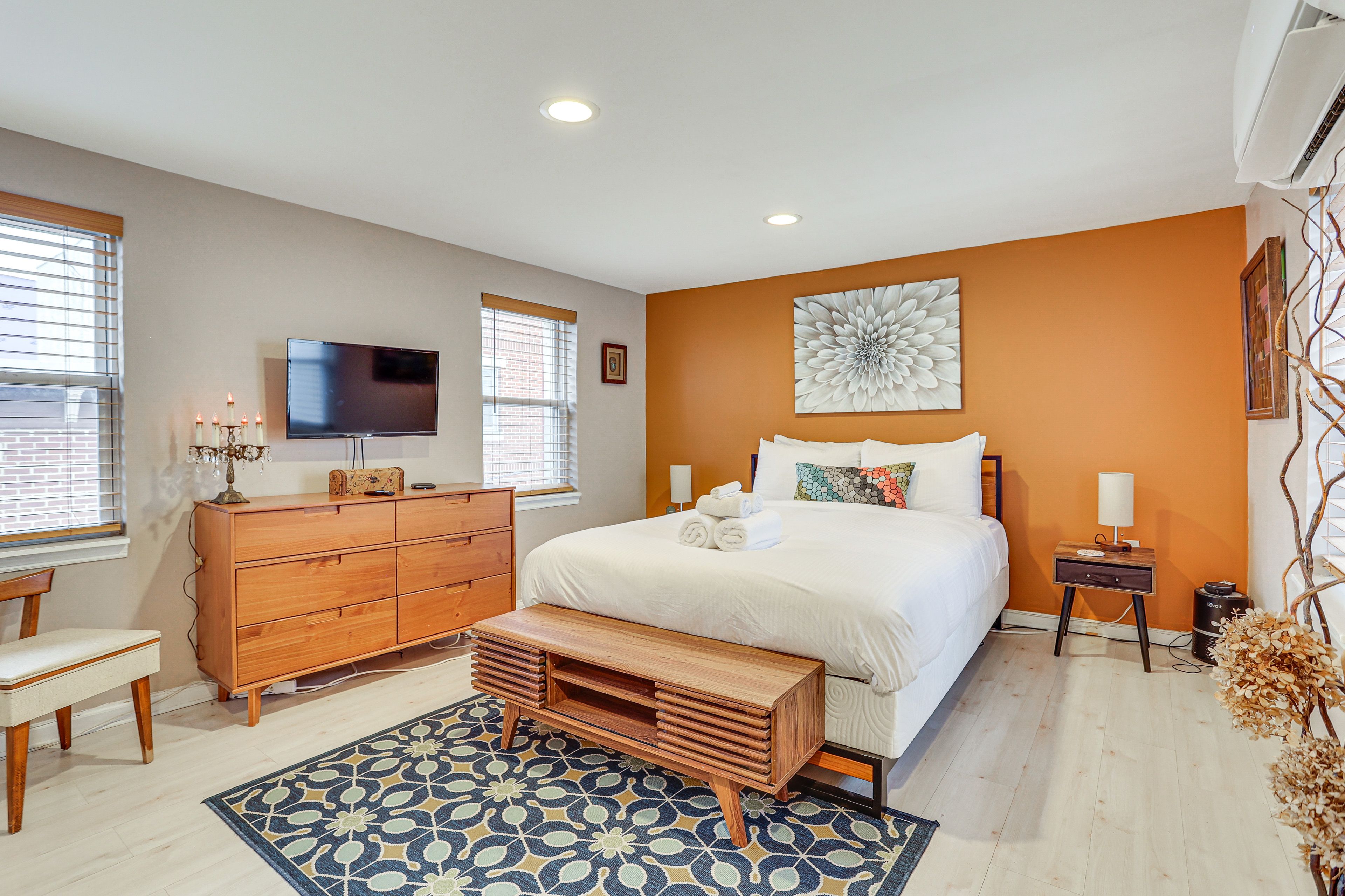 Bedroom | Queen Bed | 3rd Floor | Linens/Towels | Stairs Required