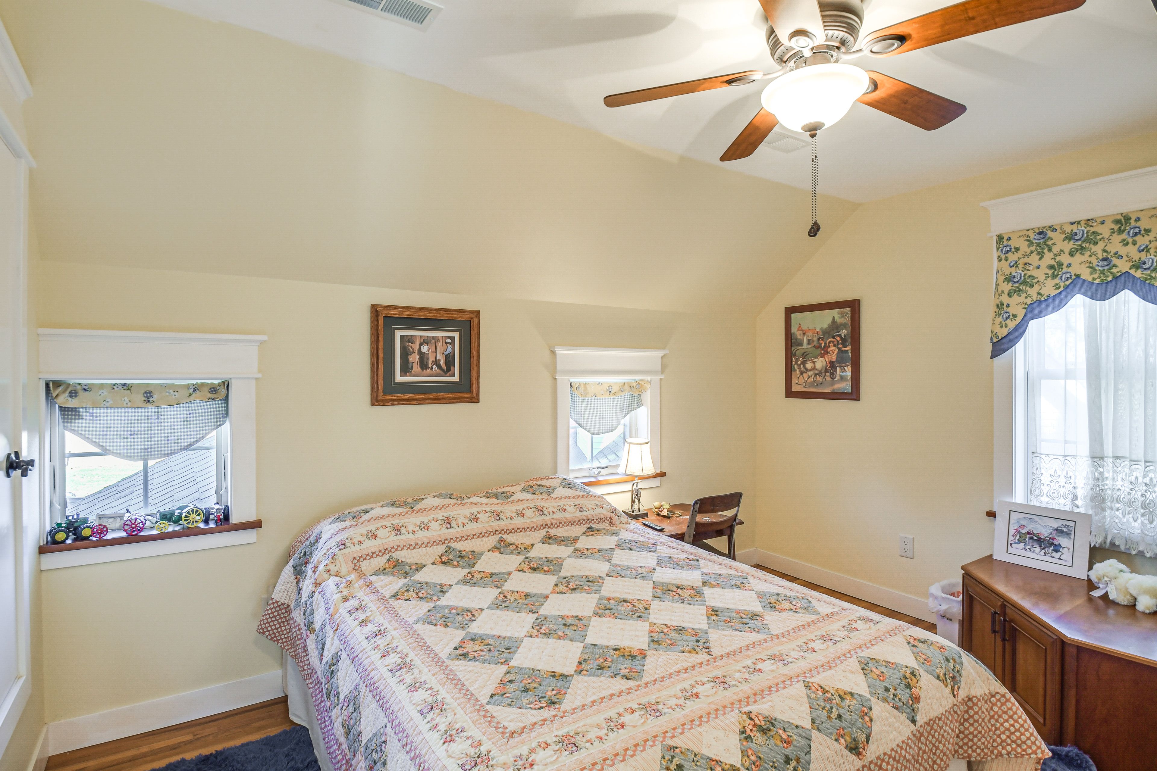 Bedroom 4 | Full Bed
