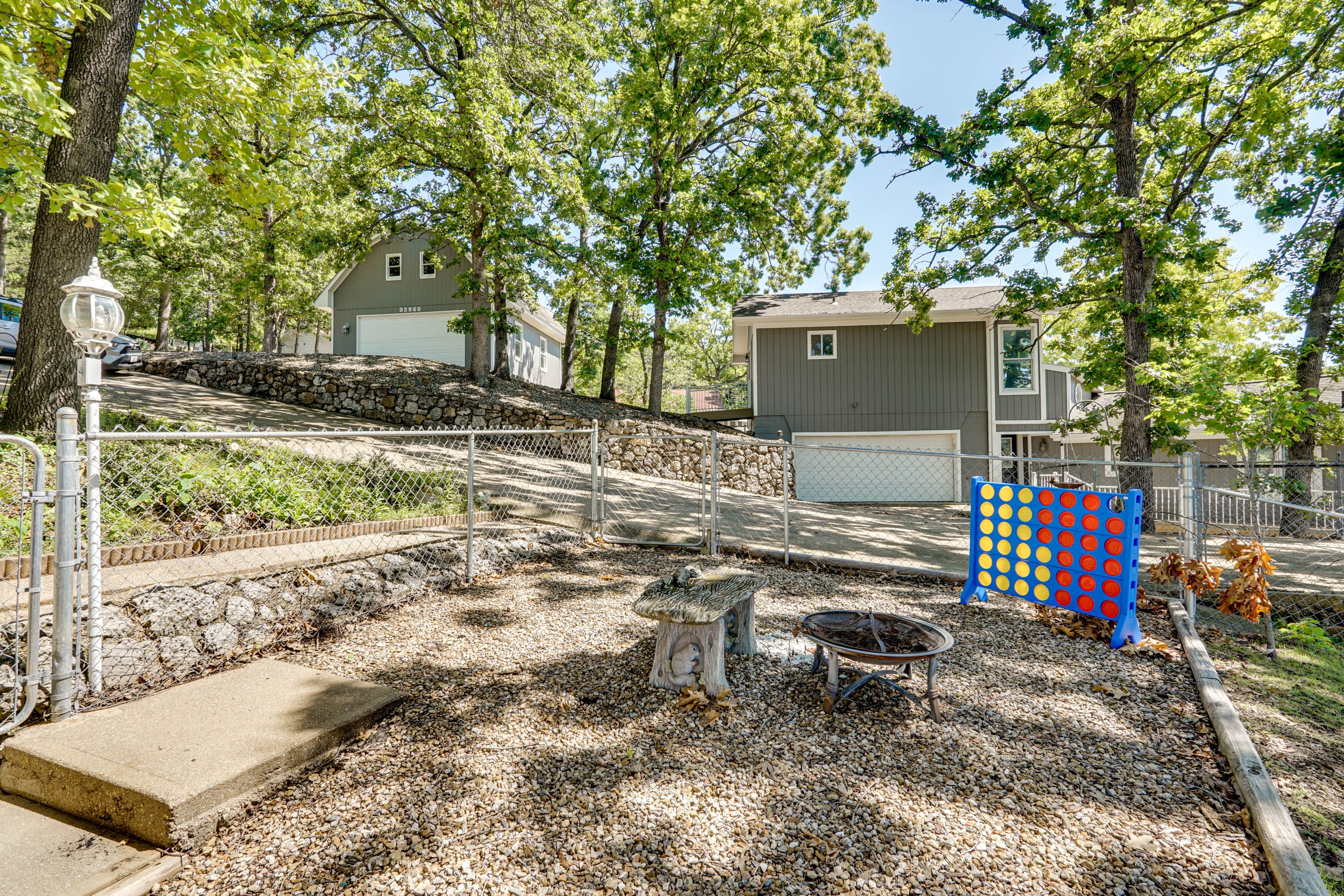 Yard | Wood-Burning Fire Pit