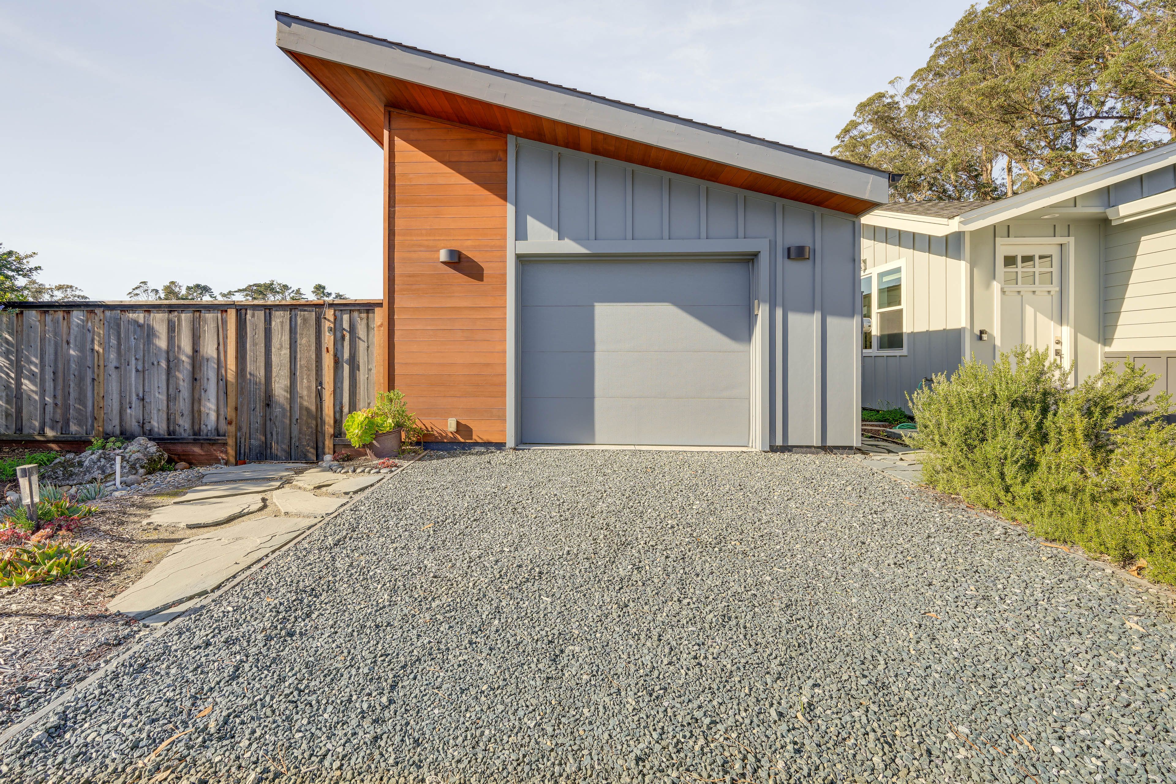 Driveway | Parking for 2 Vehicles
