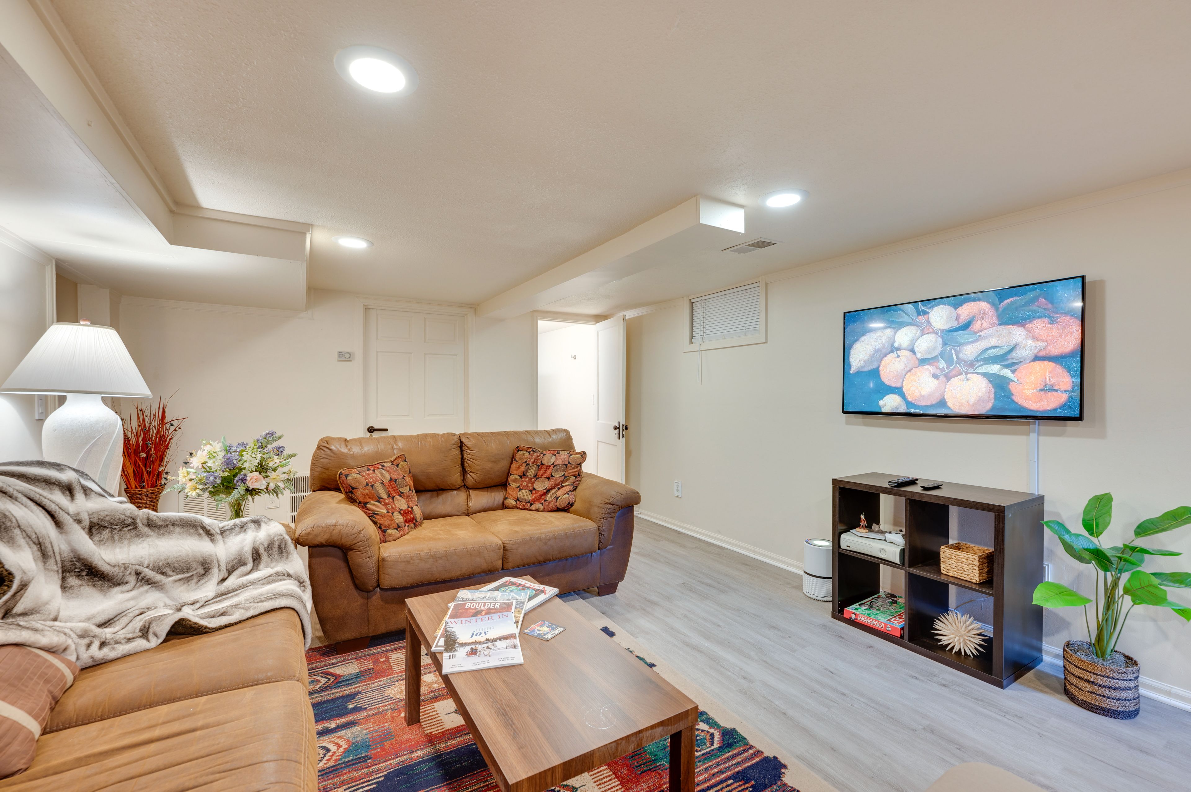 Living Room/Kitchenette | Central A/C & Heating | Free WiFi | Open Floor Plan