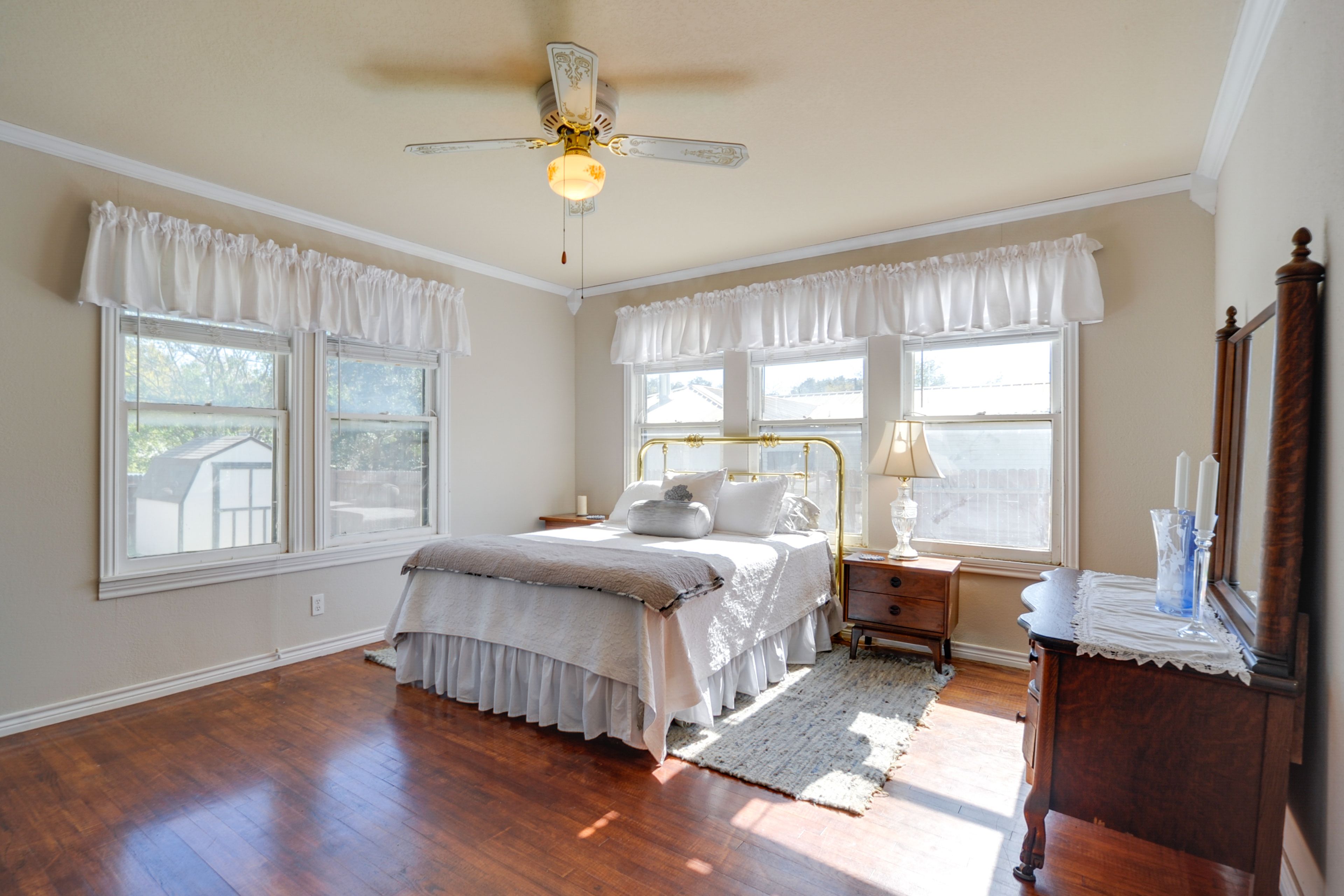 Bedroom 2 | Queen Bed | Linens Provided