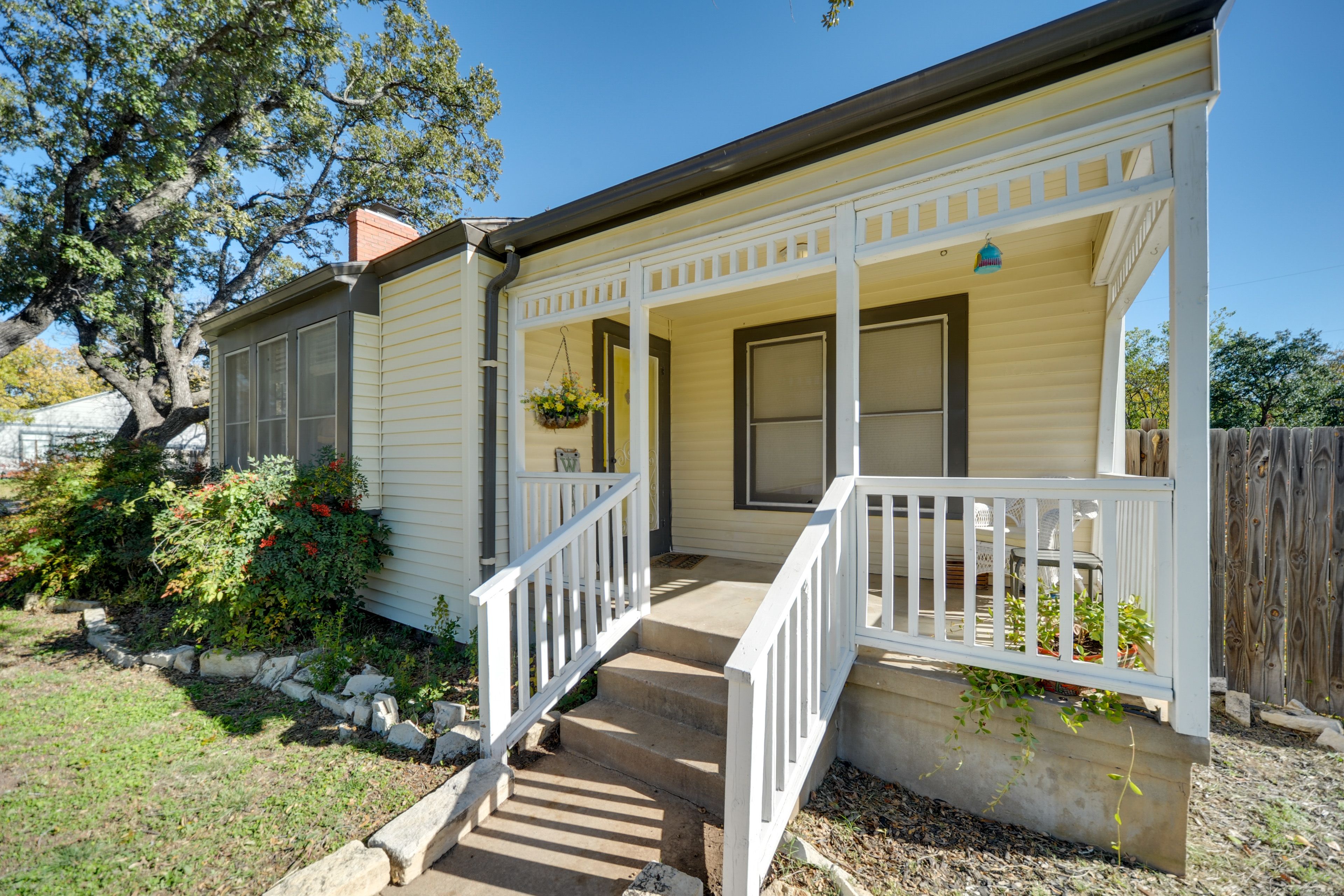 Front Entry | Steps Required