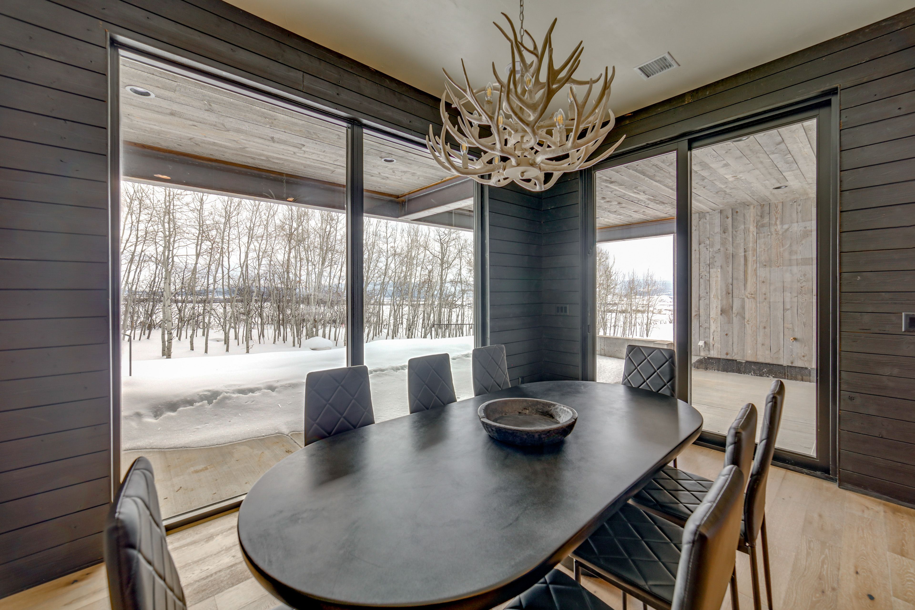 Dining Area | 1st Floor