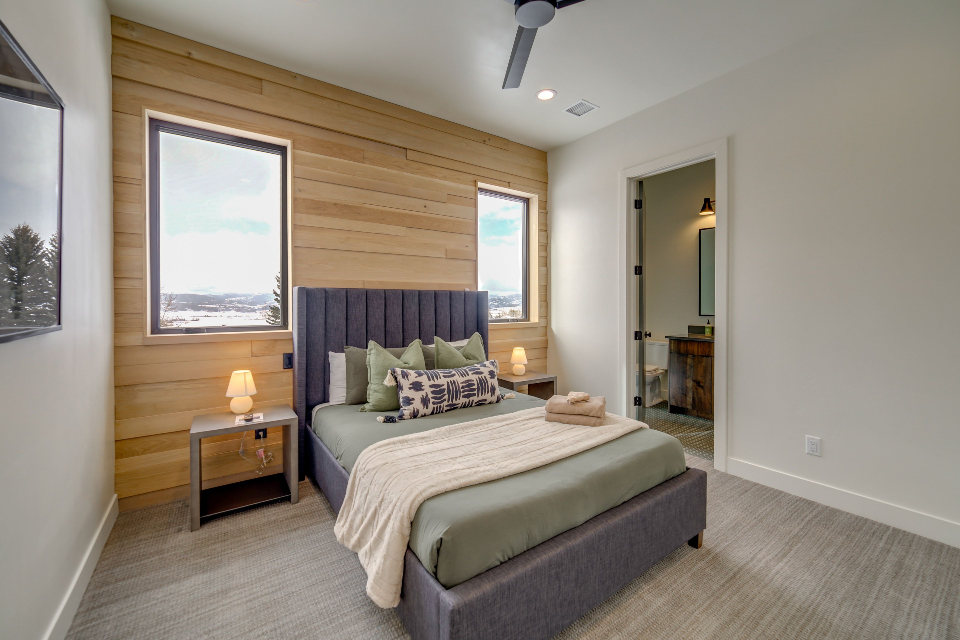 Bedroom 4 | Queen Bed | 1st Floor | En-Suite Bathroom