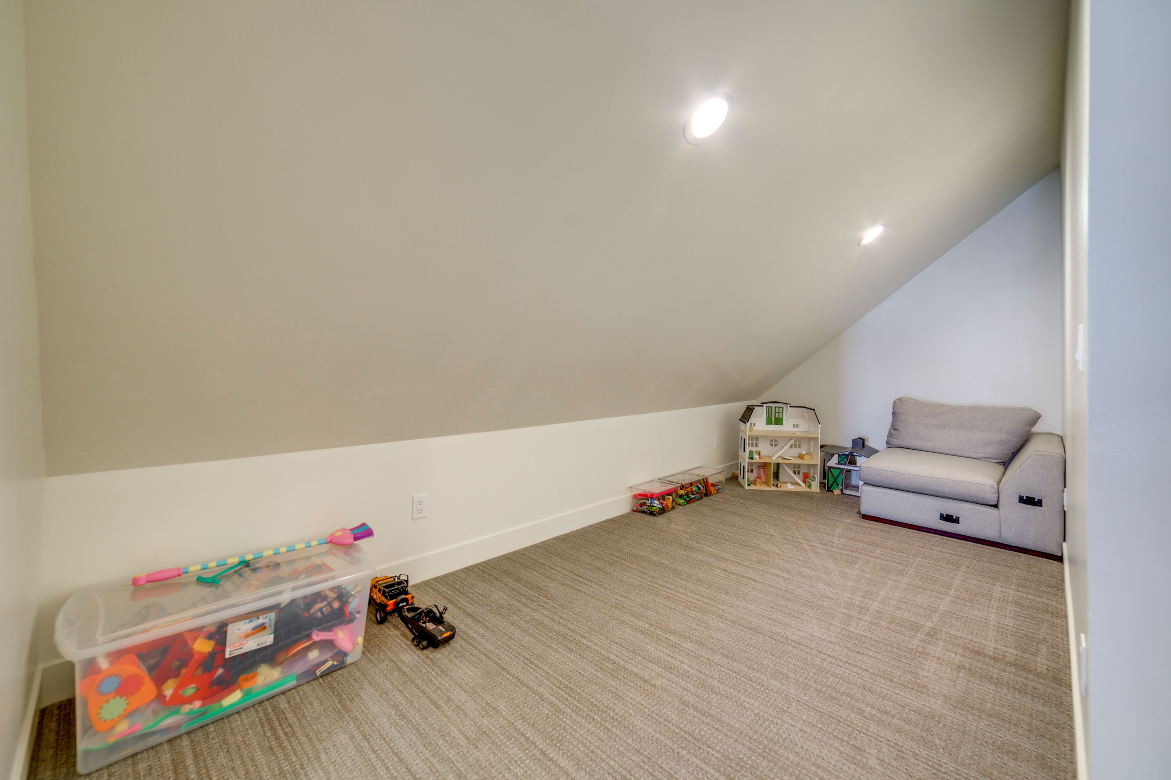 Play Area | 2nd Floor