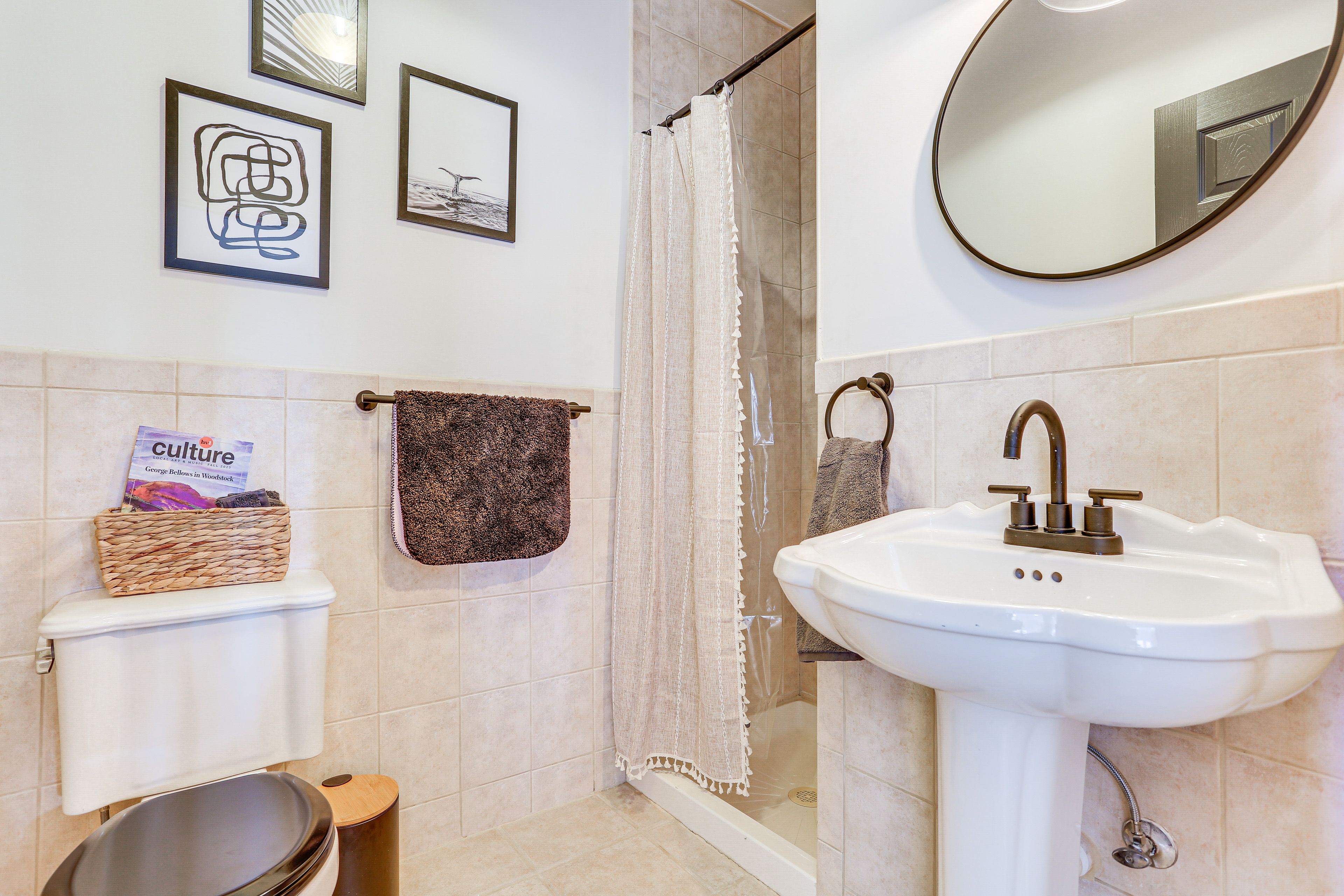 Full Bathroom