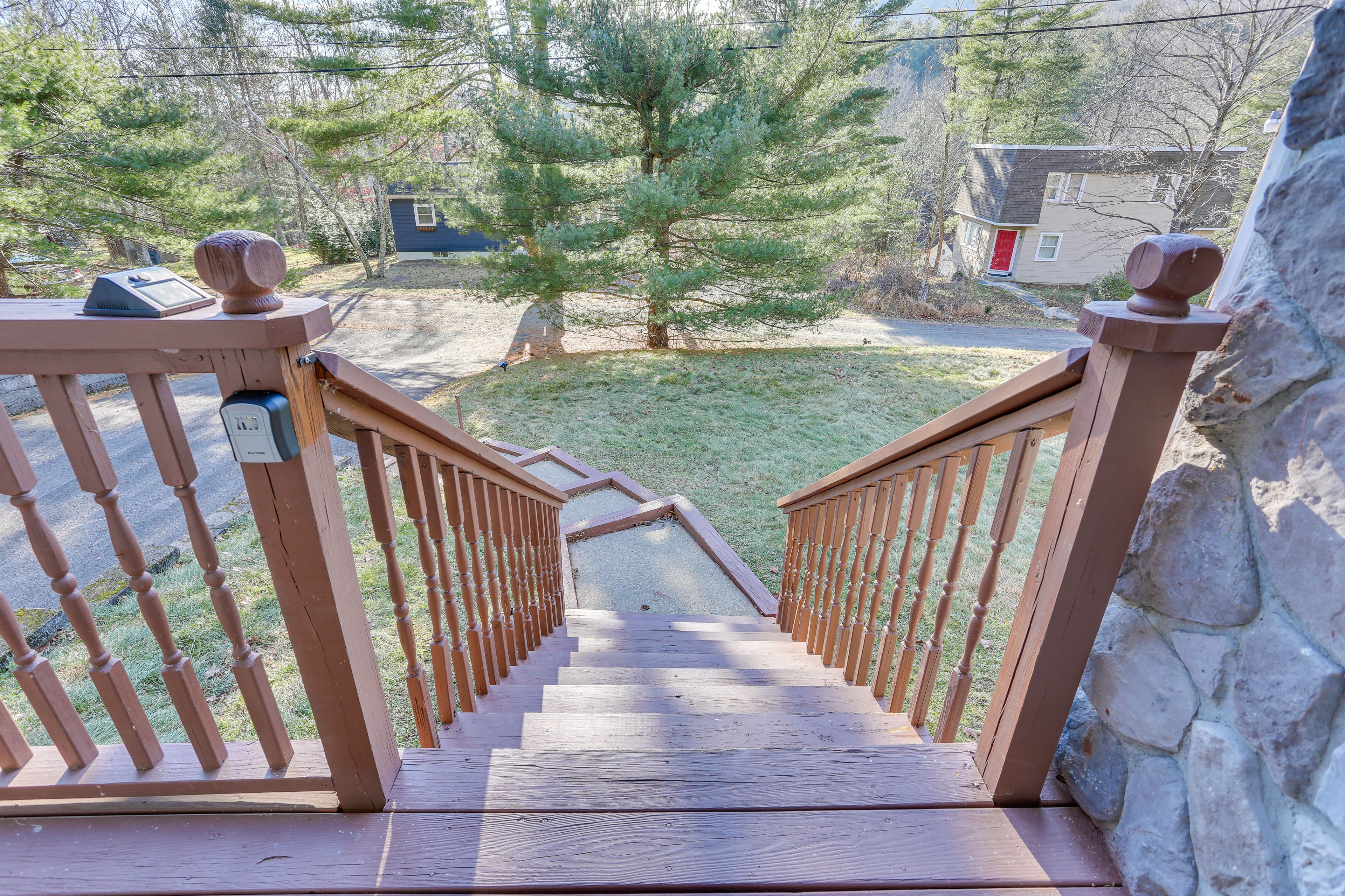 Covered Front Porch
