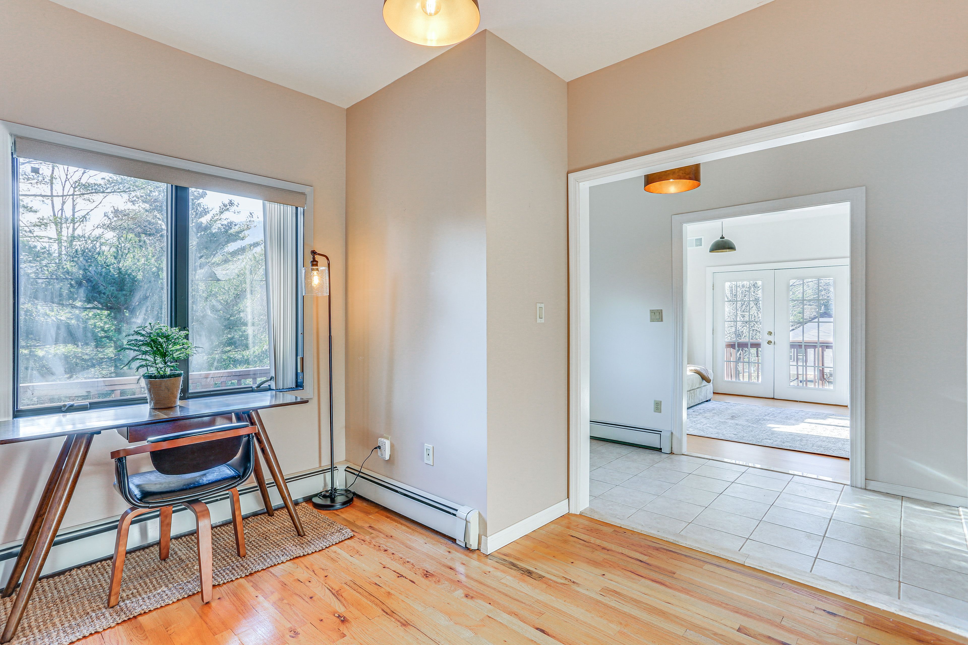 Sitting Area | Workspace