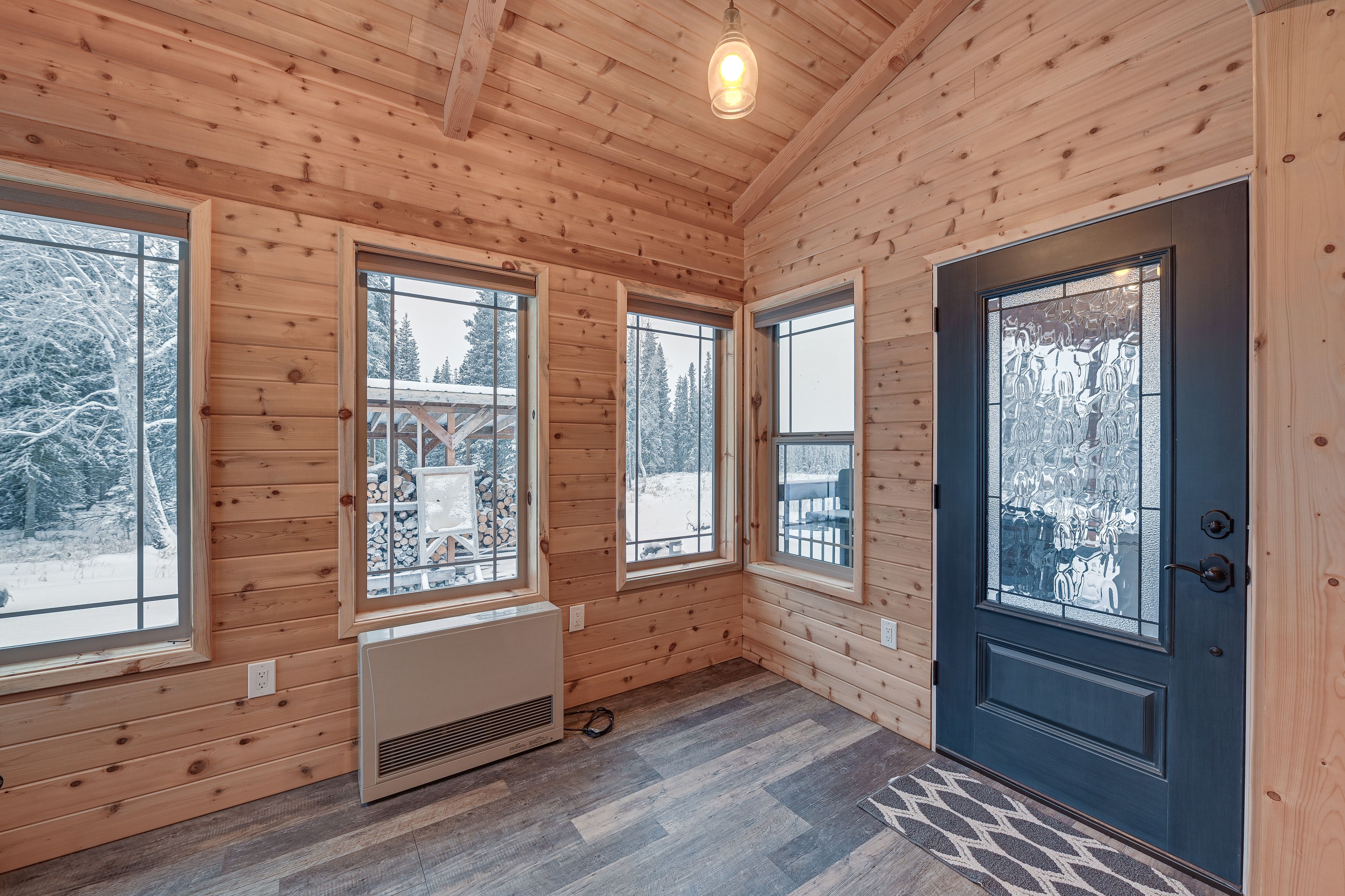 Mudroom | Private Entrance