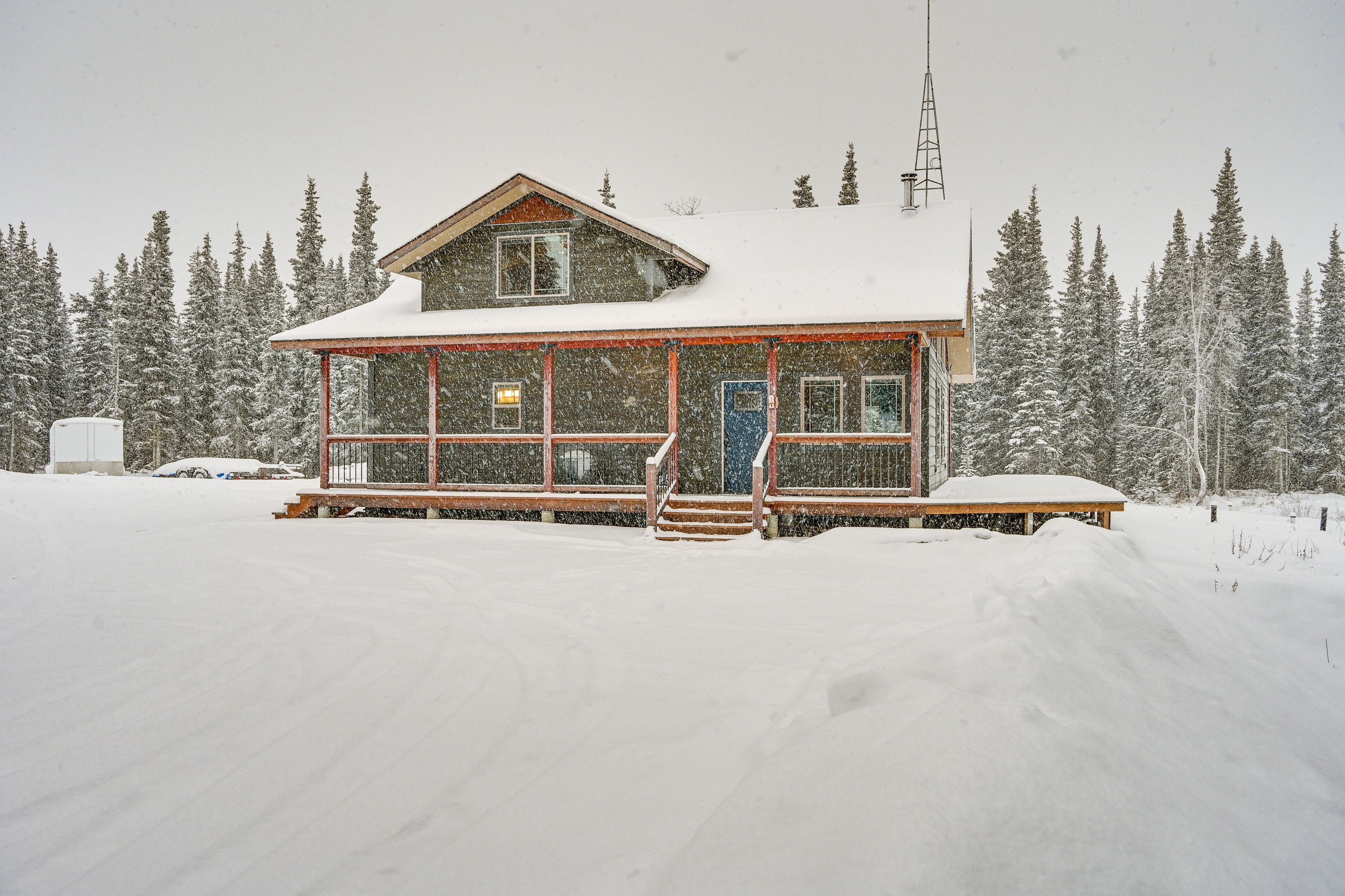 Cabin Exterior | 40 Private Acres