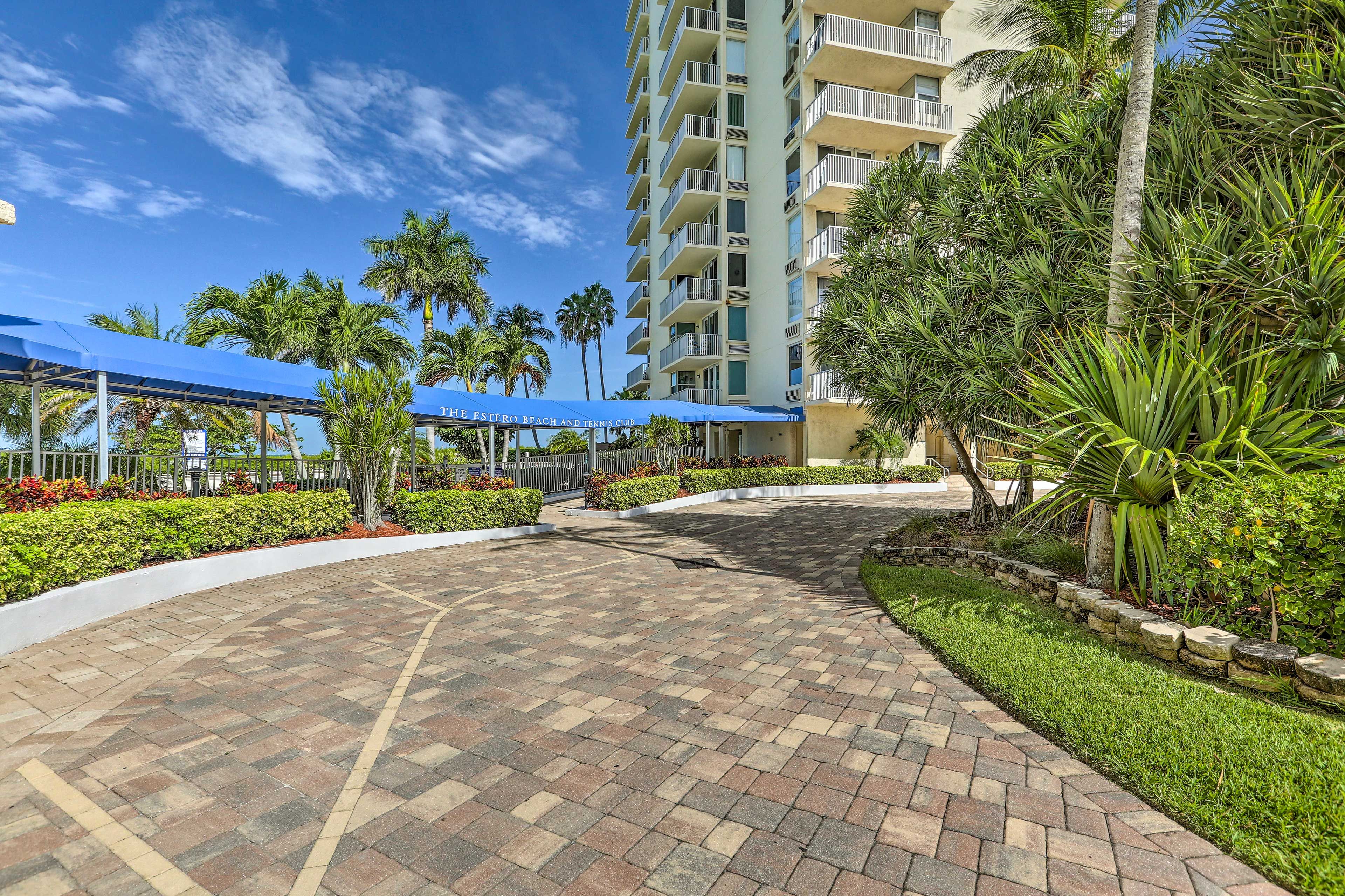 Studio Exterior | Estero Beach and Tennis Club