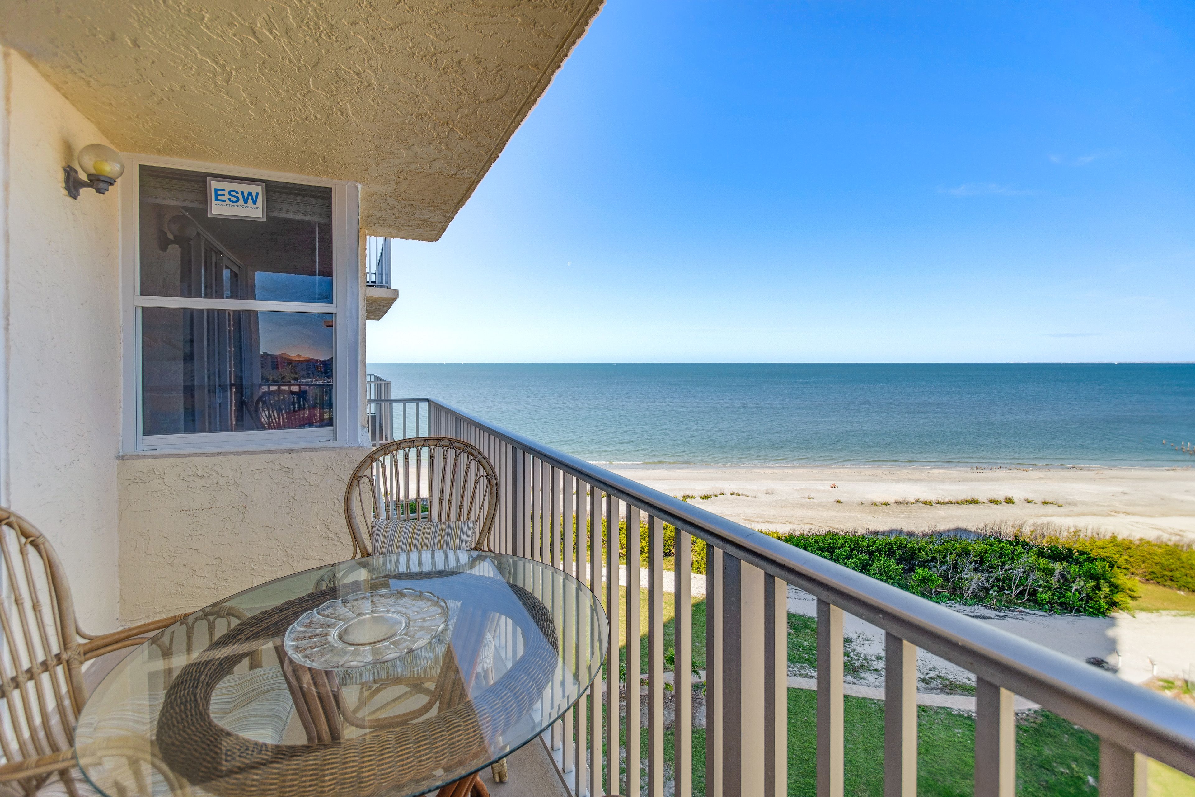 Private Balcony | Outdoor Dining Area