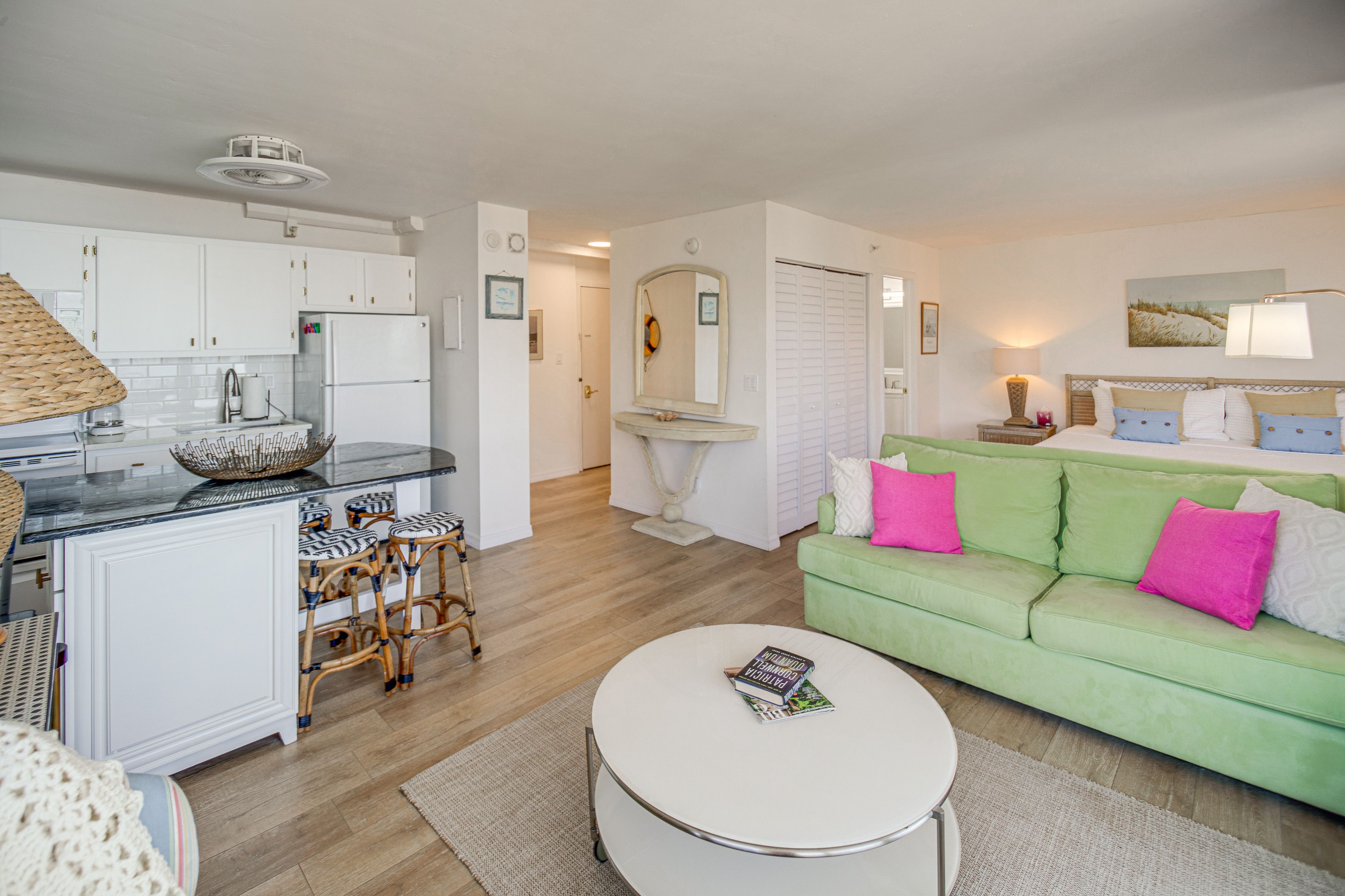 Living Area | Flat-Screen TV | Central A/C | Single-Story Unit