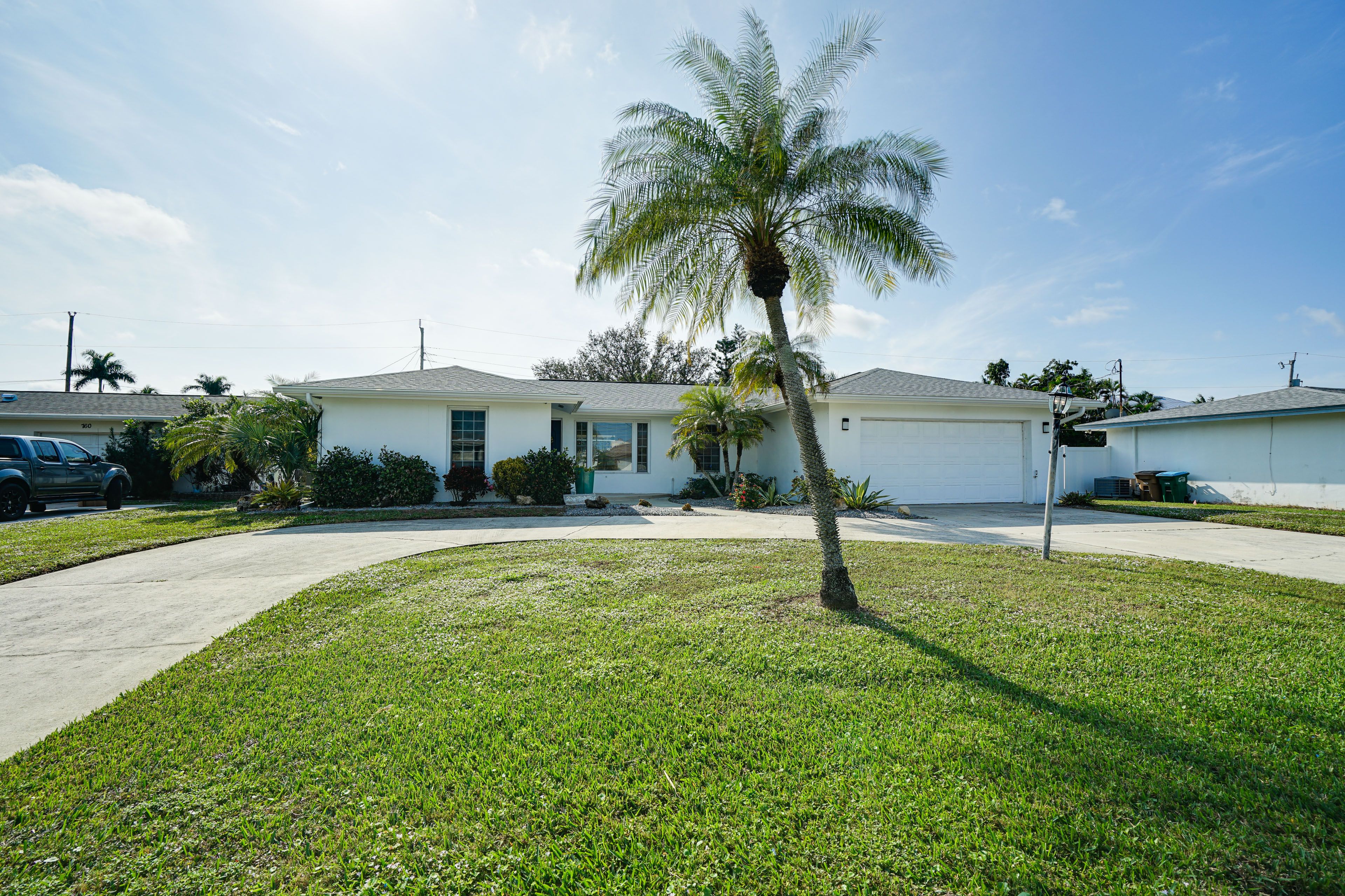 Exterior | Driveway (2 Vehicles) | Garage (2 Vehicles) | Keyless Entry
