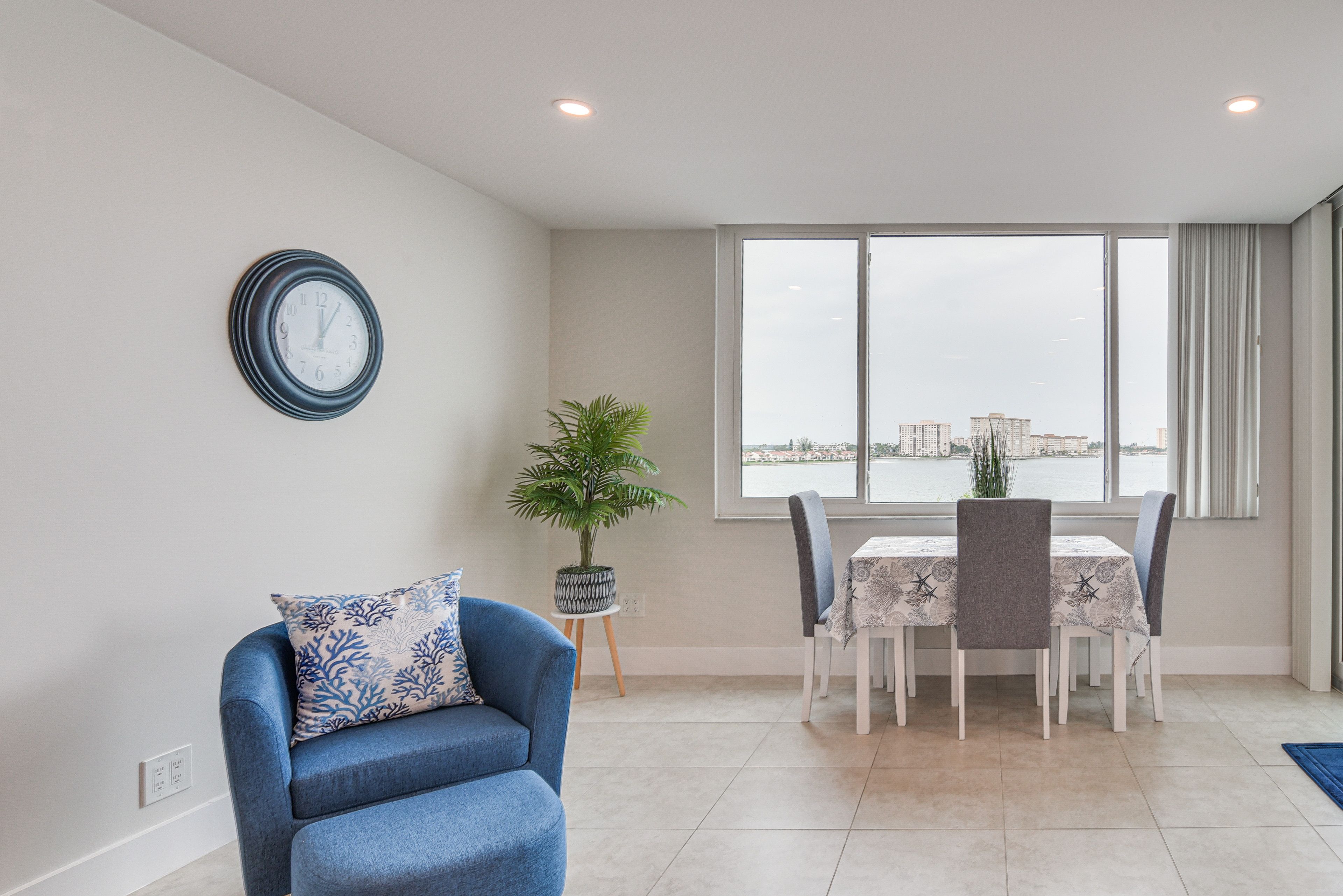 Dining Area | Bay Views