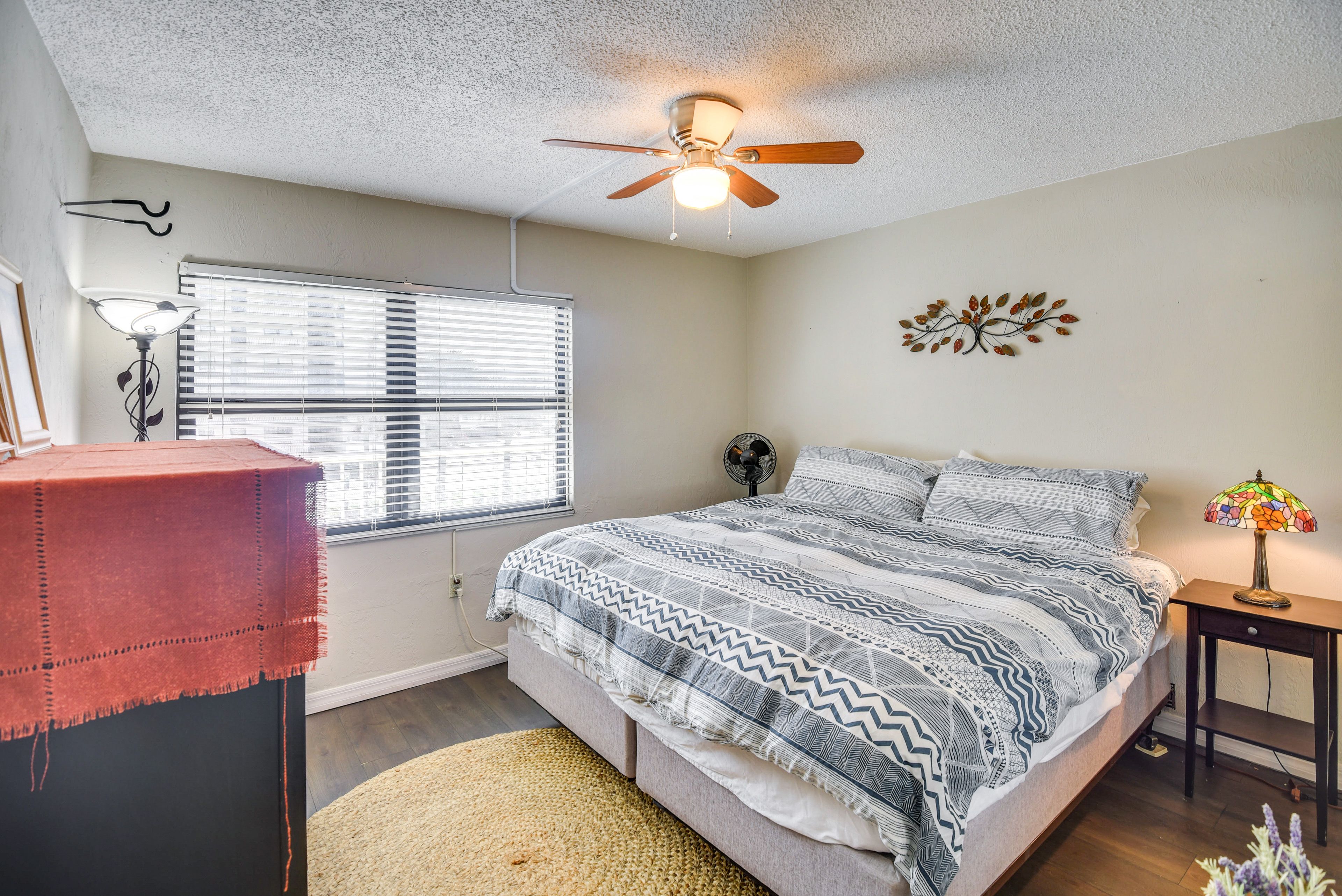 Bedroom 2 | California King Bed