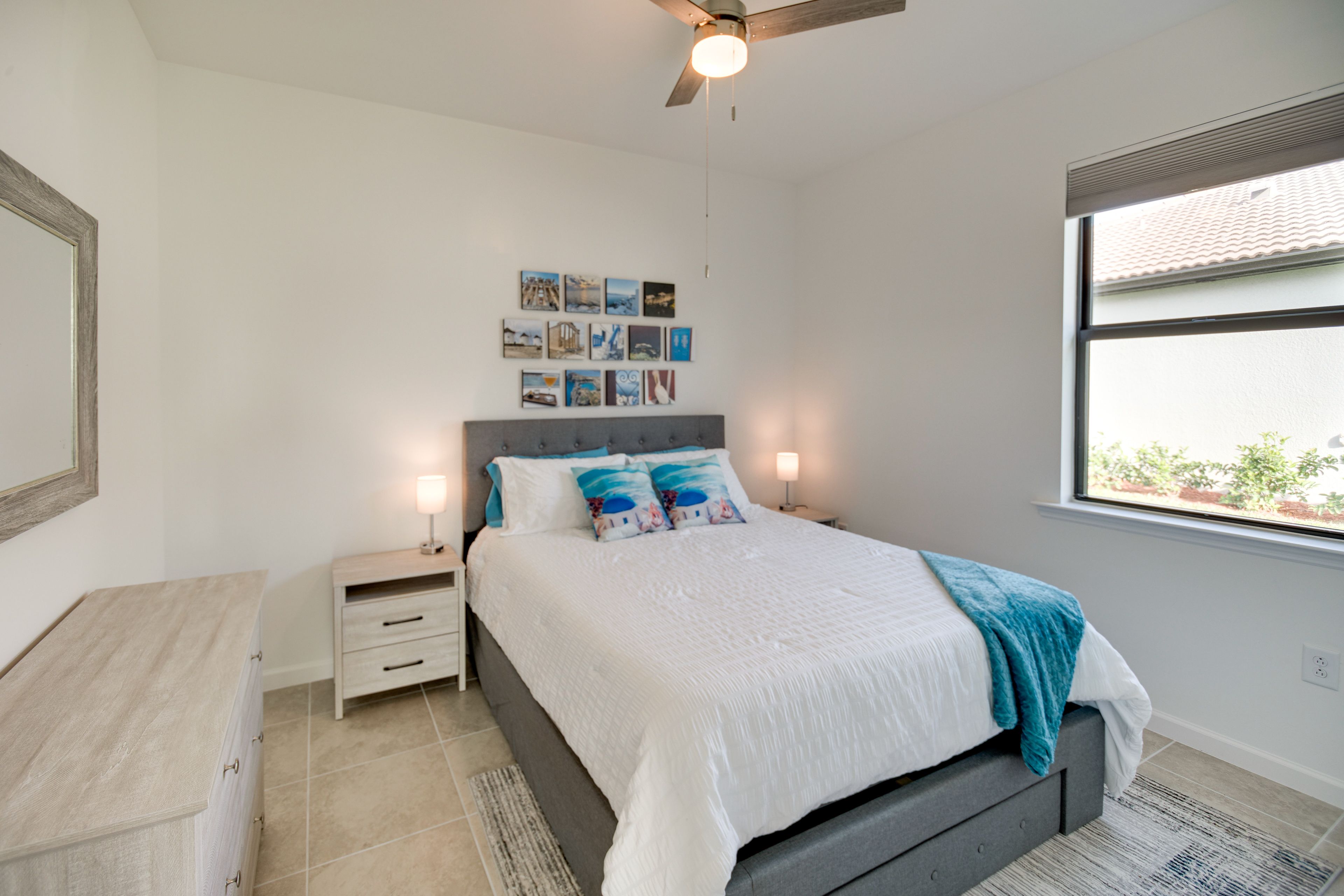 Bedroom 2 | Queen Bed