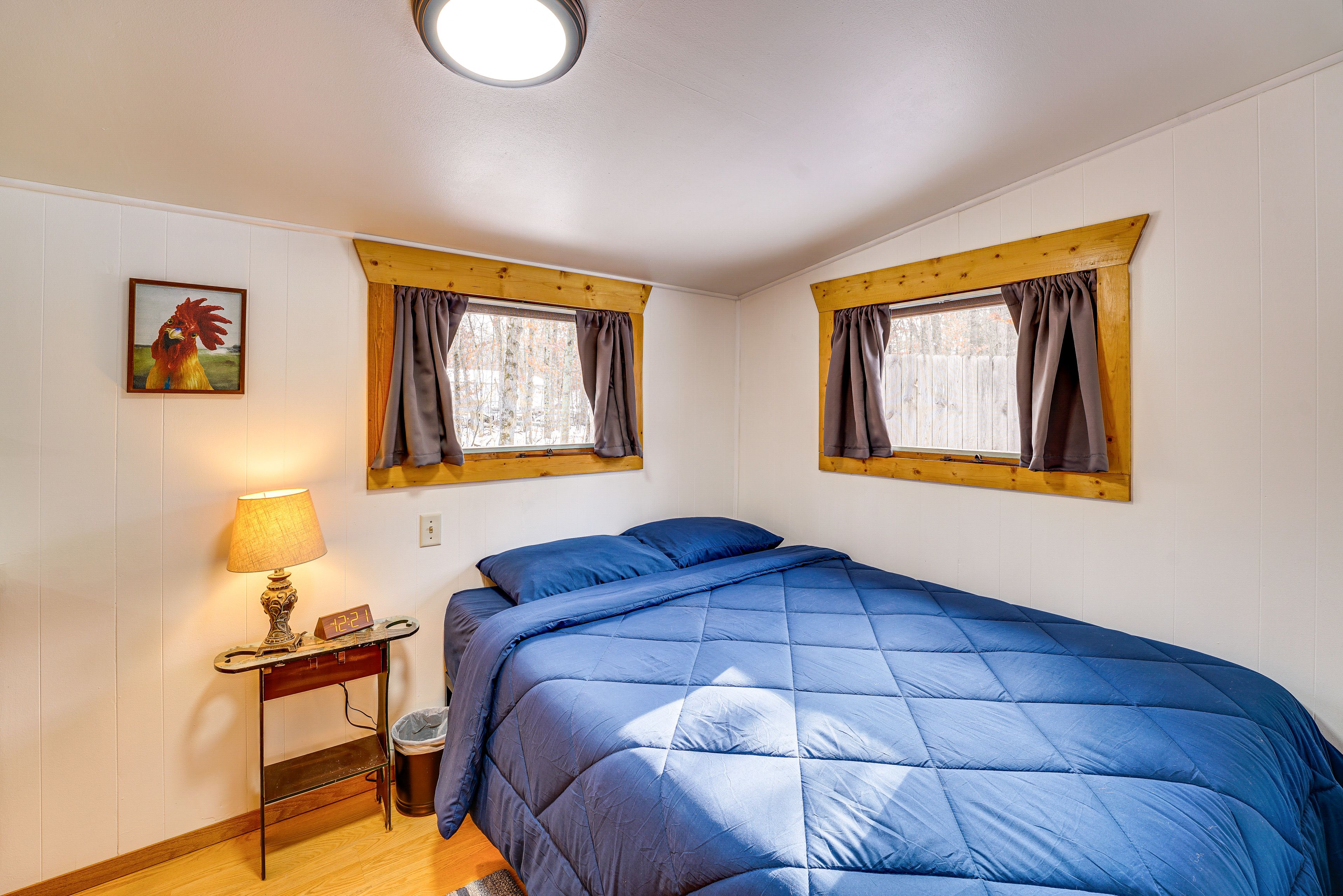 Bedroom 1 | Queen Bed | Linens Provided
