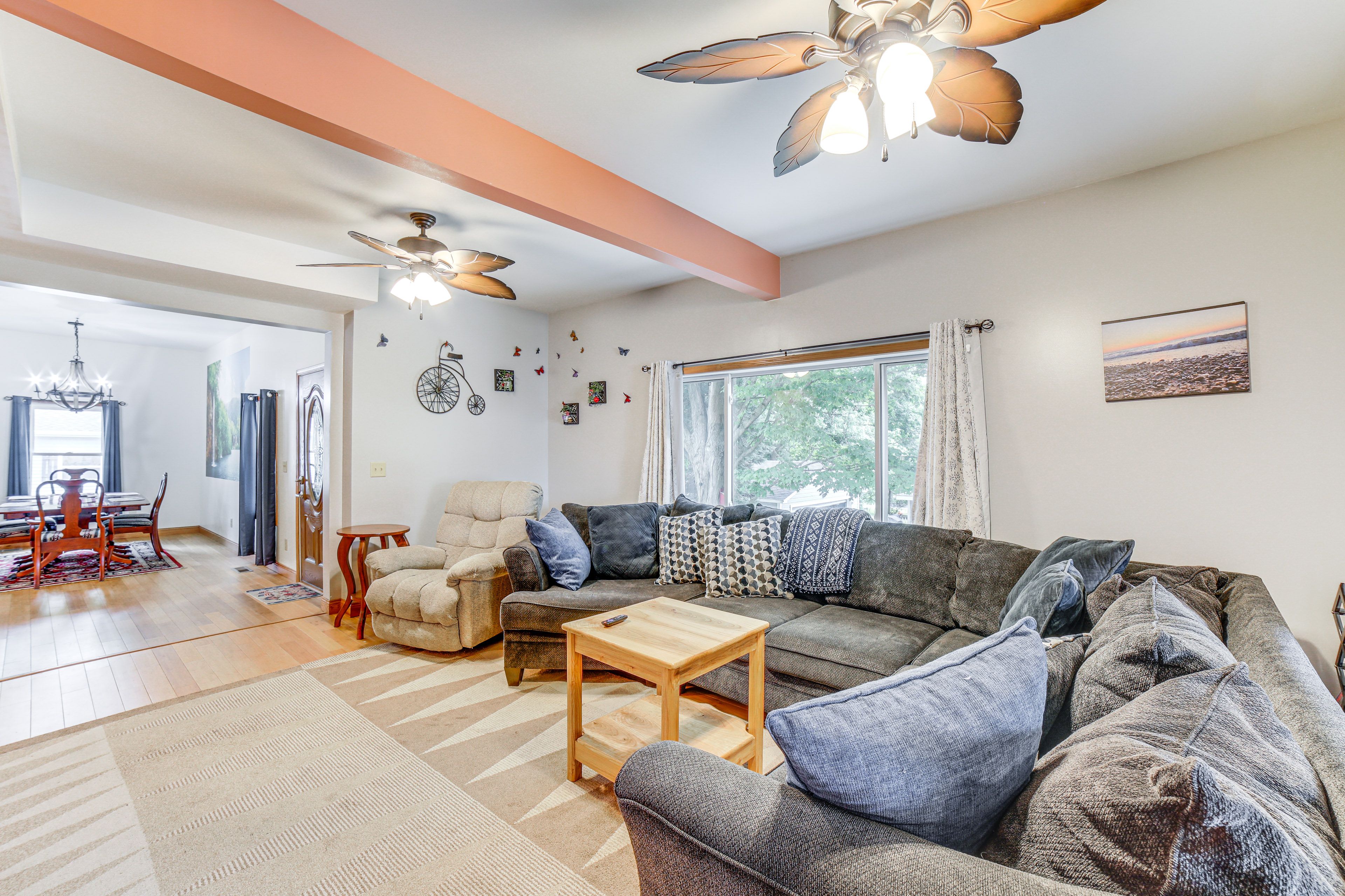 Living Room | Smart TV | 1st Floor