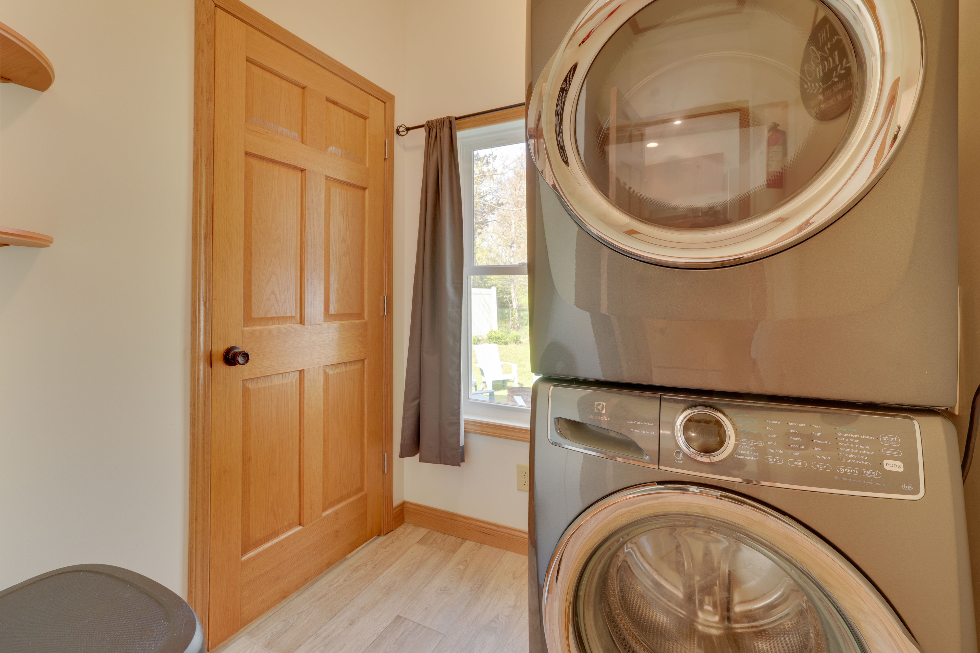 In-Unit Laundry | 1st Floor