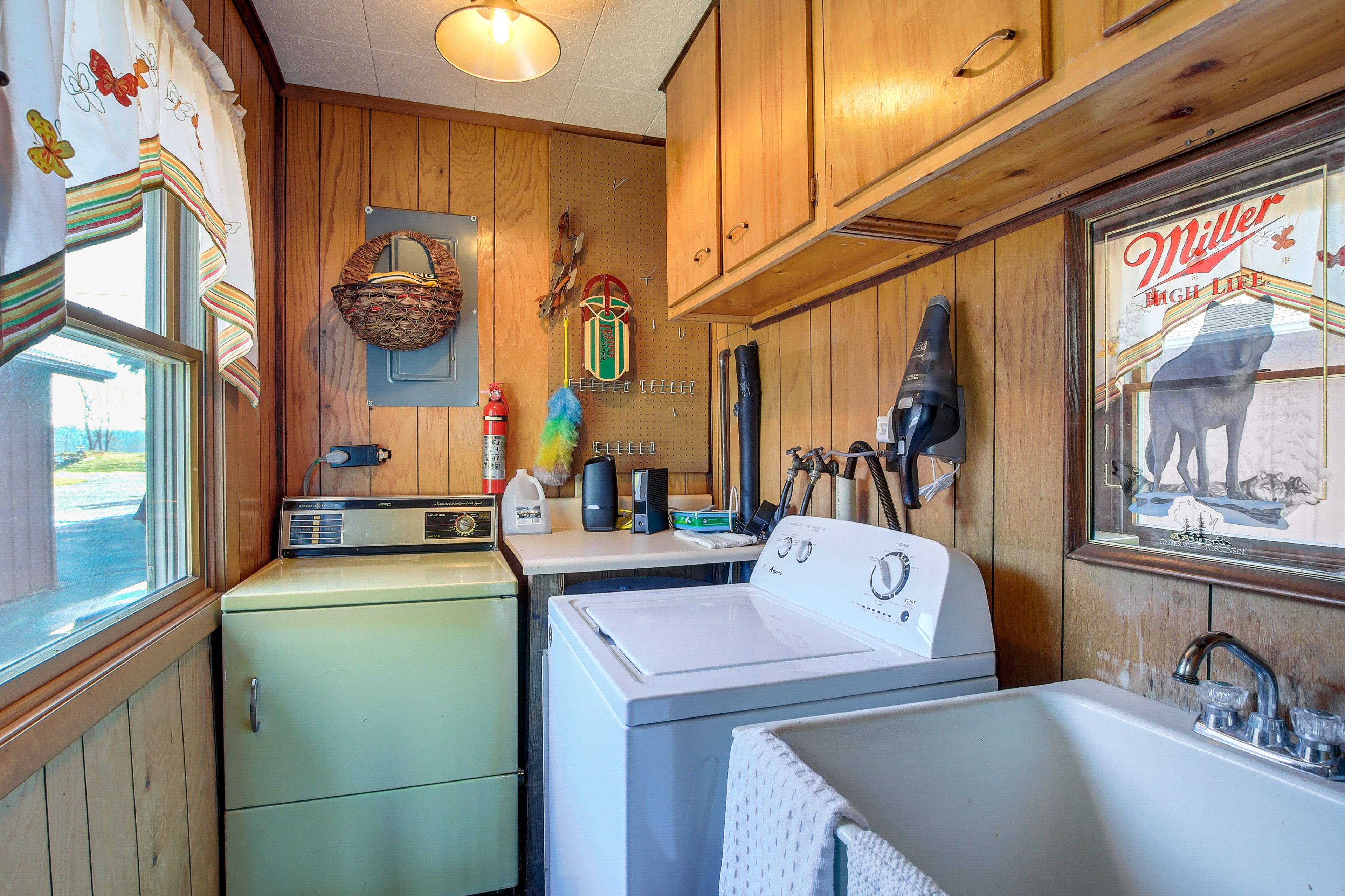 Laundry Area | Washer/Dryer