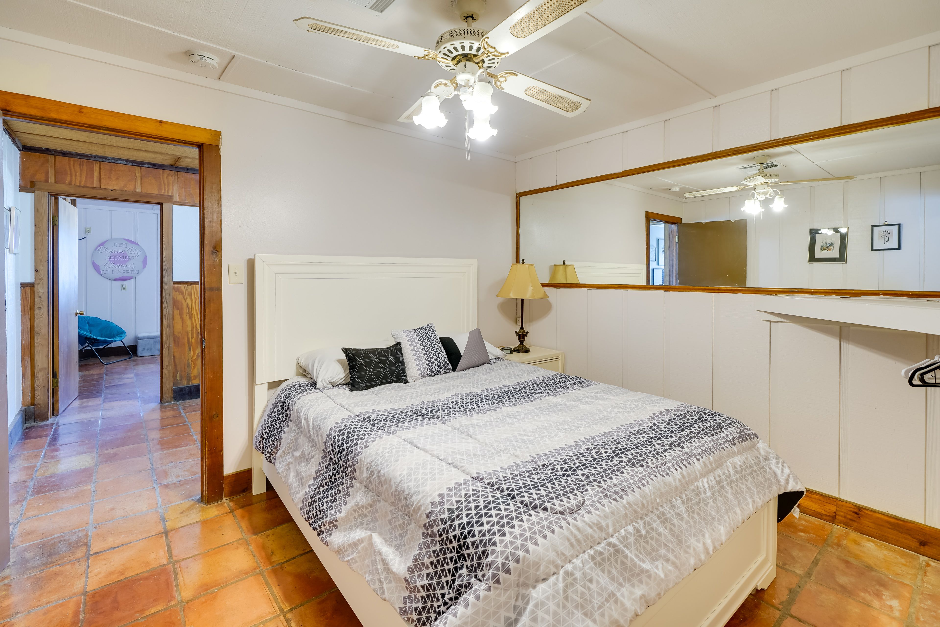 Bedroom 2 | Queen Bed | En-Suite Bathroom