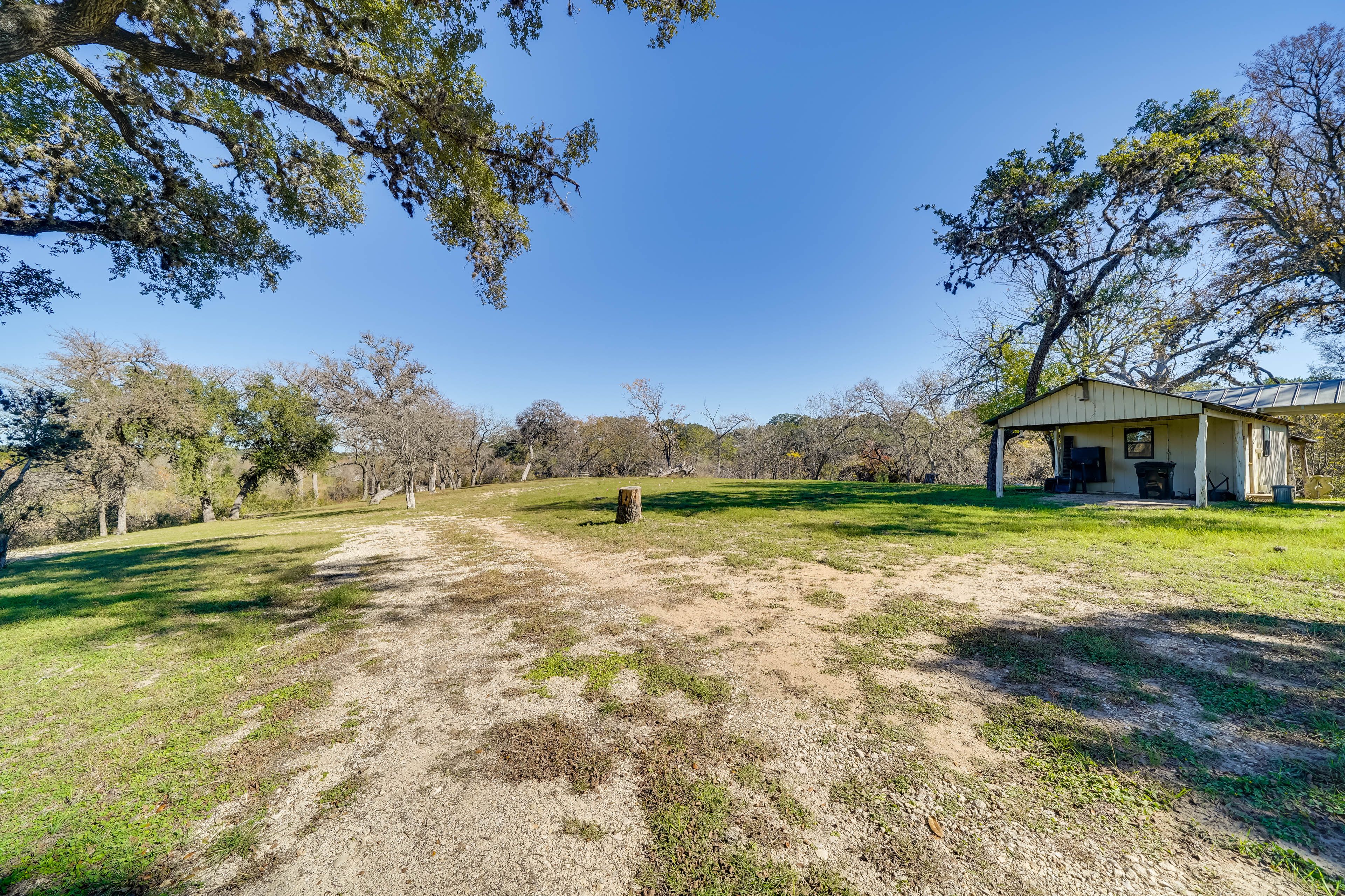 Parking | Gravel Driveway