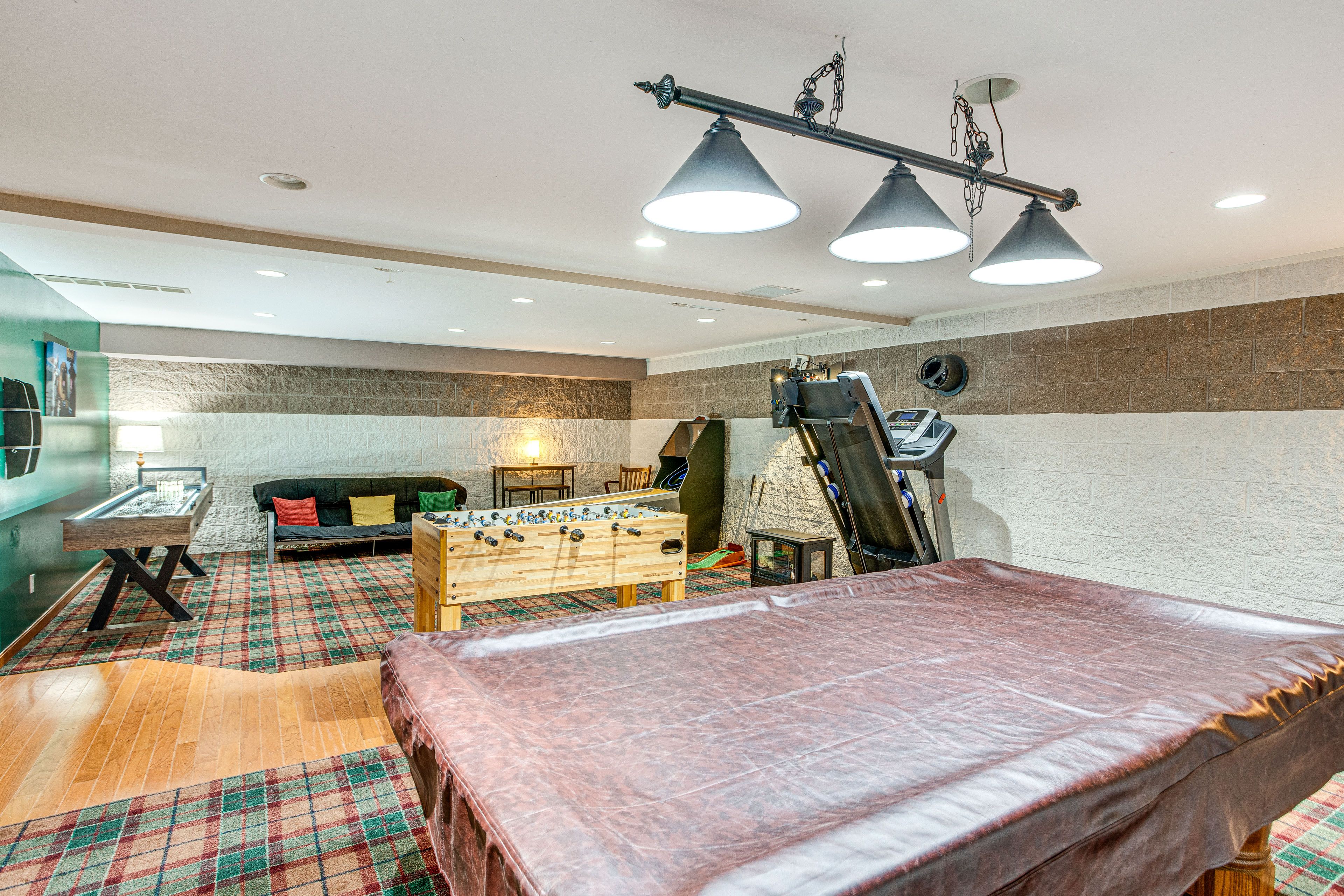 Game Room | Billiards Table | Shuffle Board