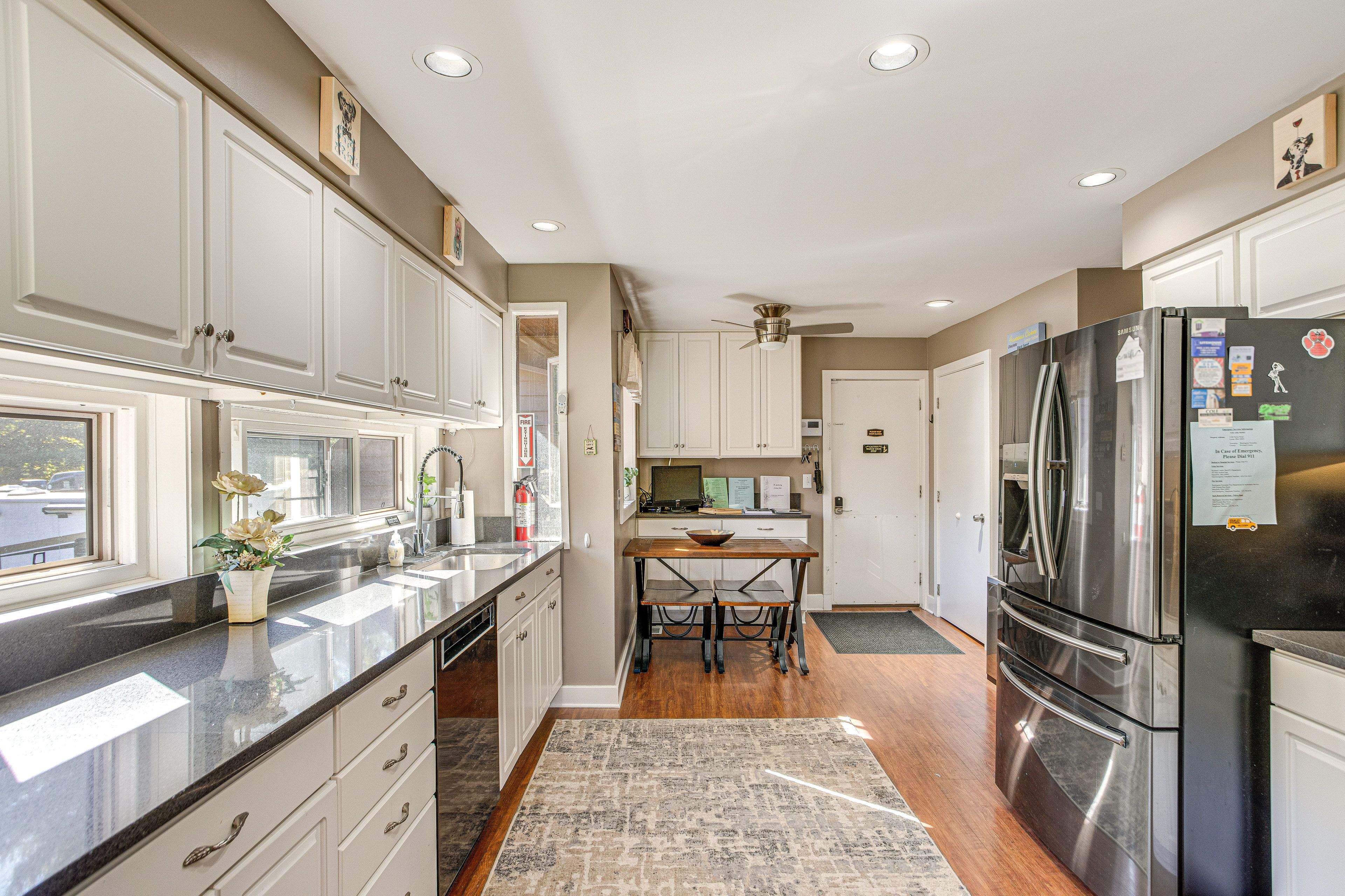 Breakfast Nook