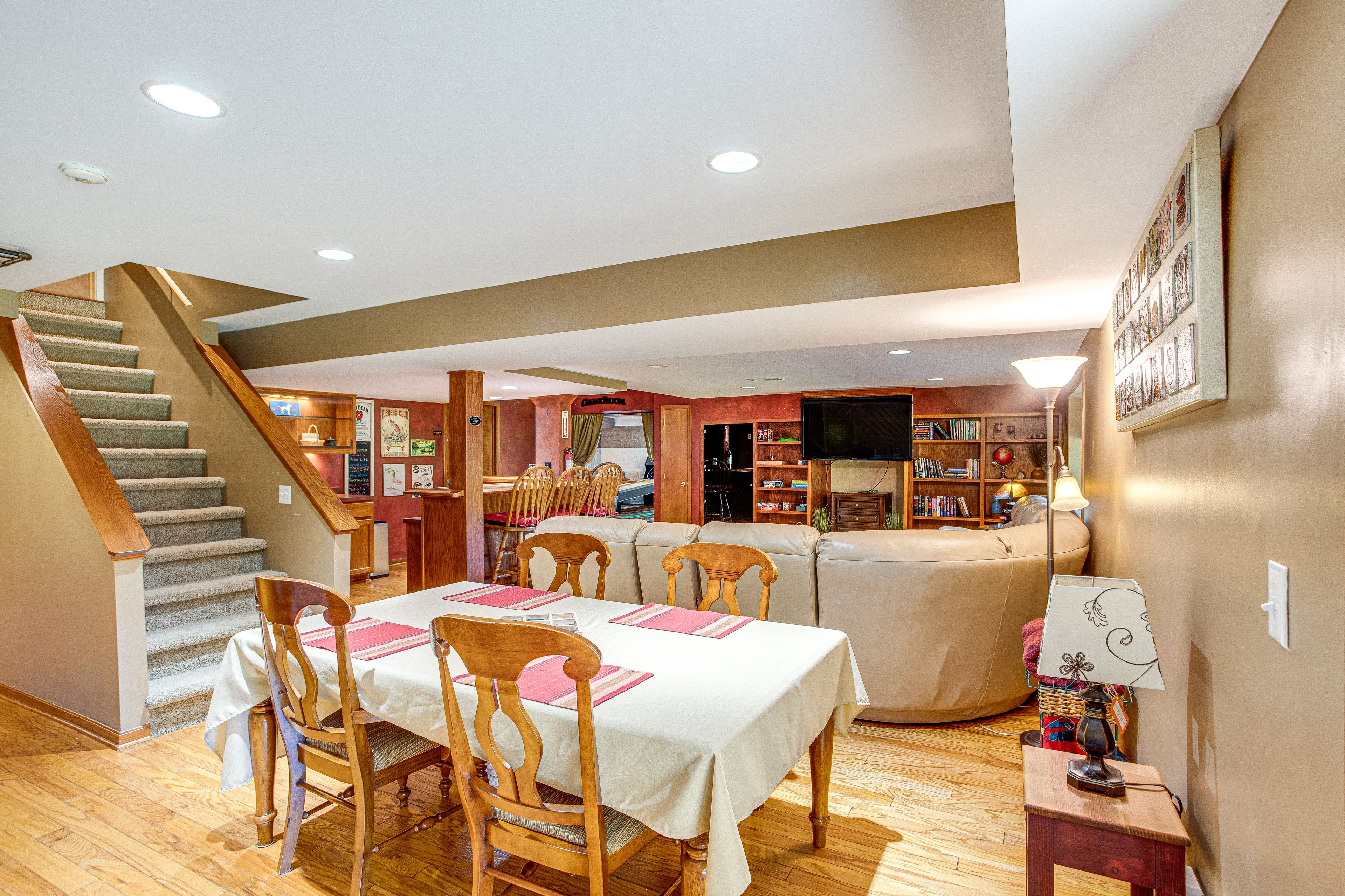 Dining Room | Lower Level