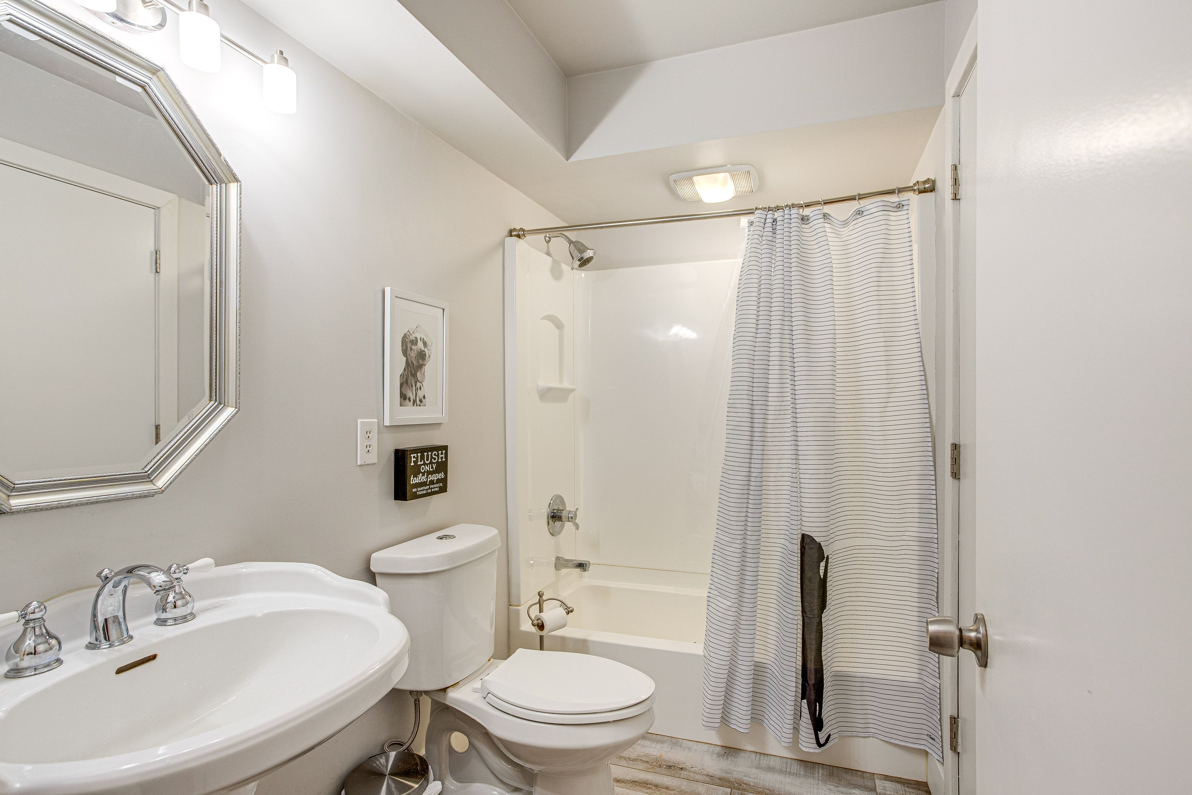 Full Bathroom