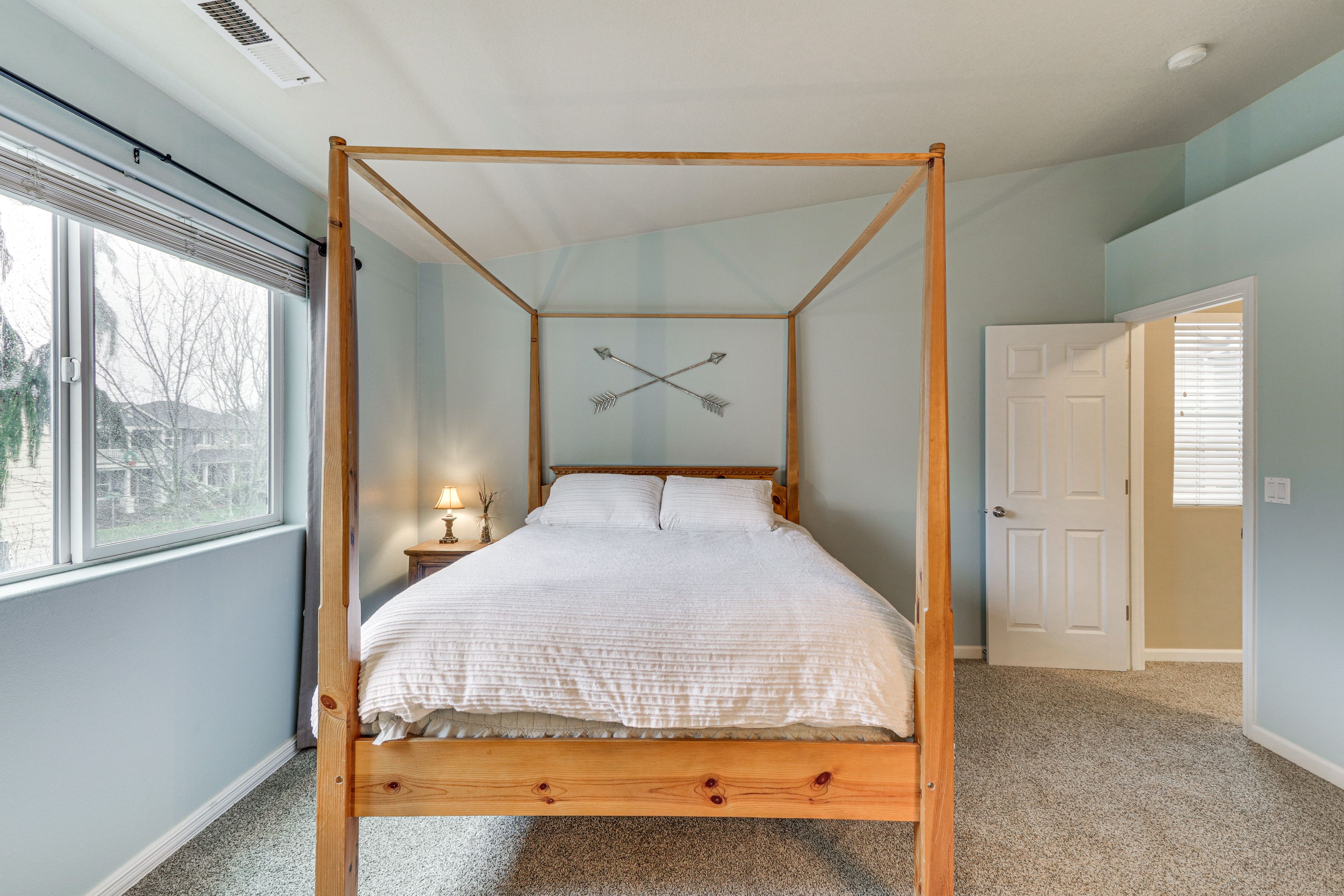 Bedroom 1 | Queen Bed | 2nd Floor