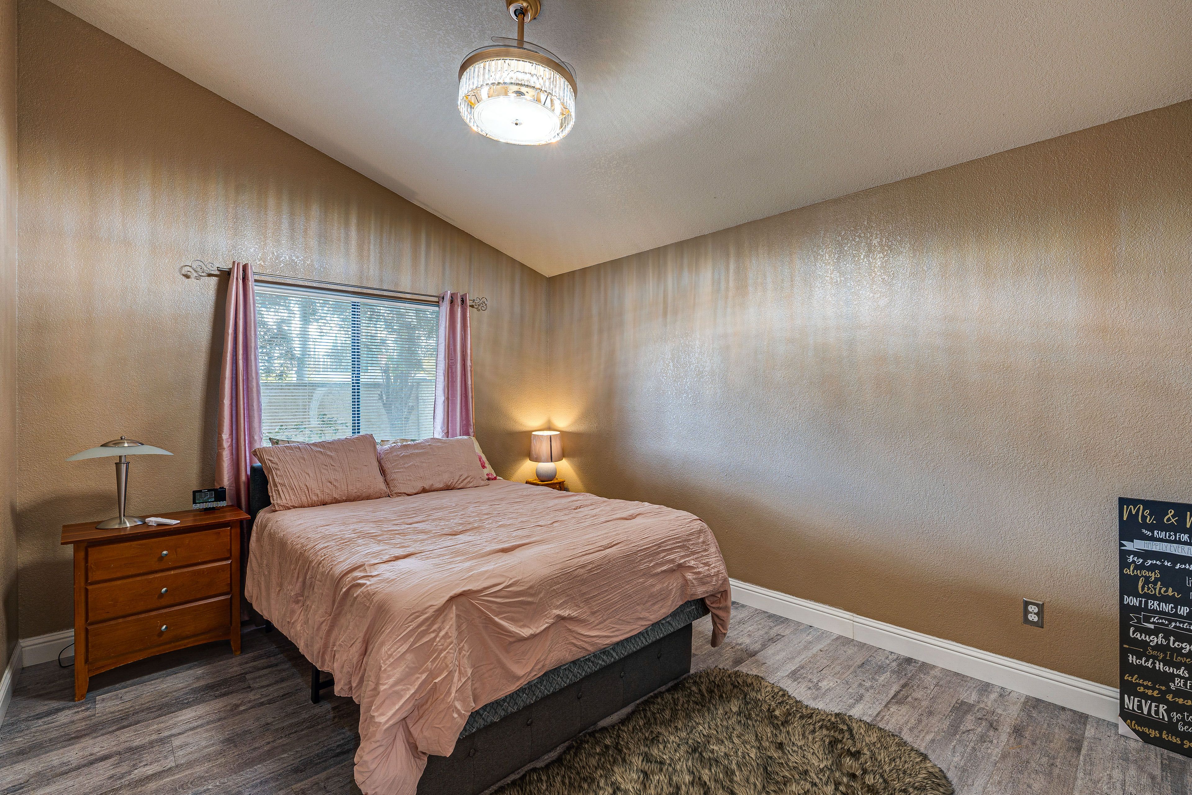 Bedroom 1 | Queen Bed | Linens Provided