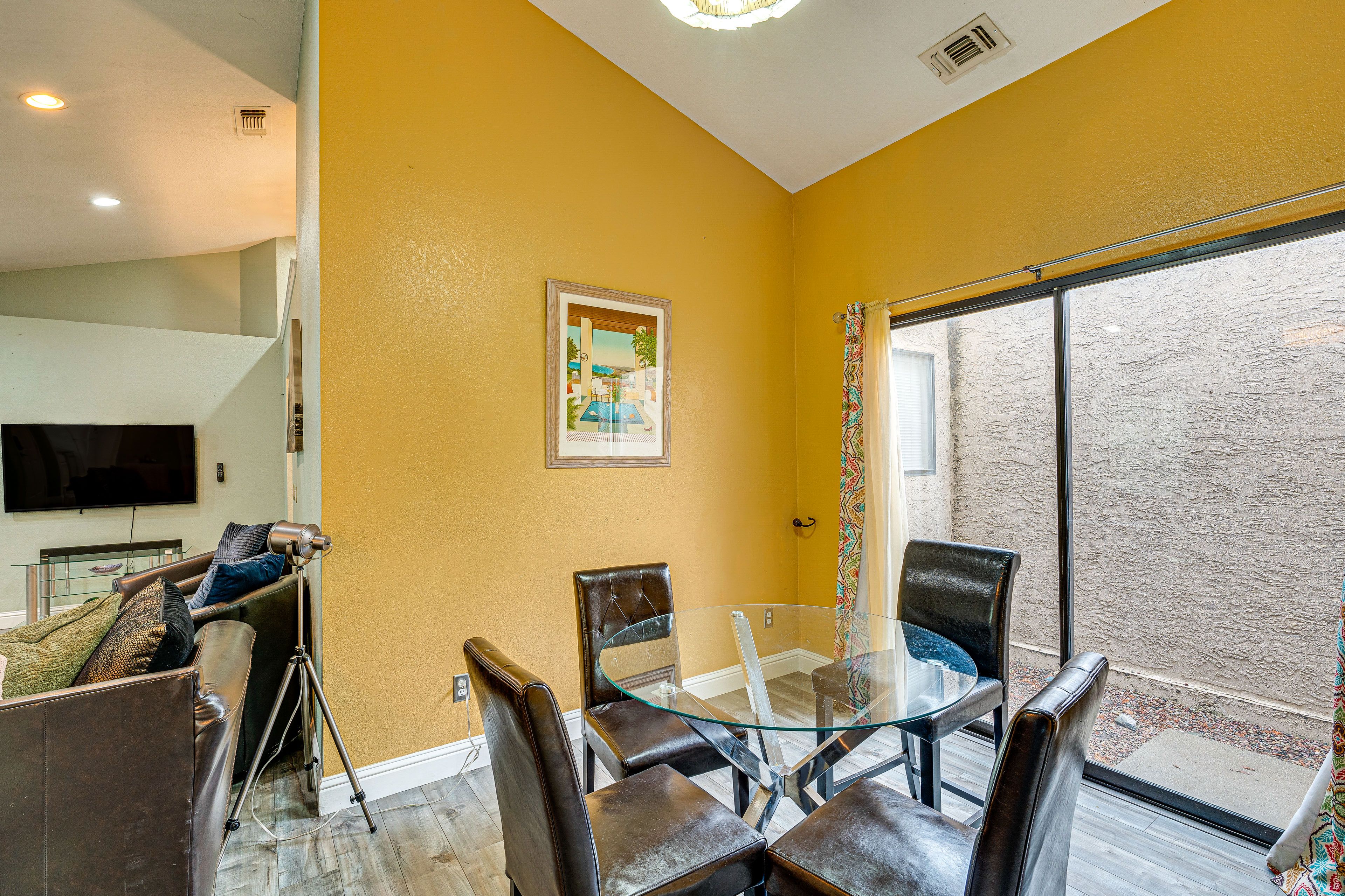 Dining Room | Dishware & Flatware Provided