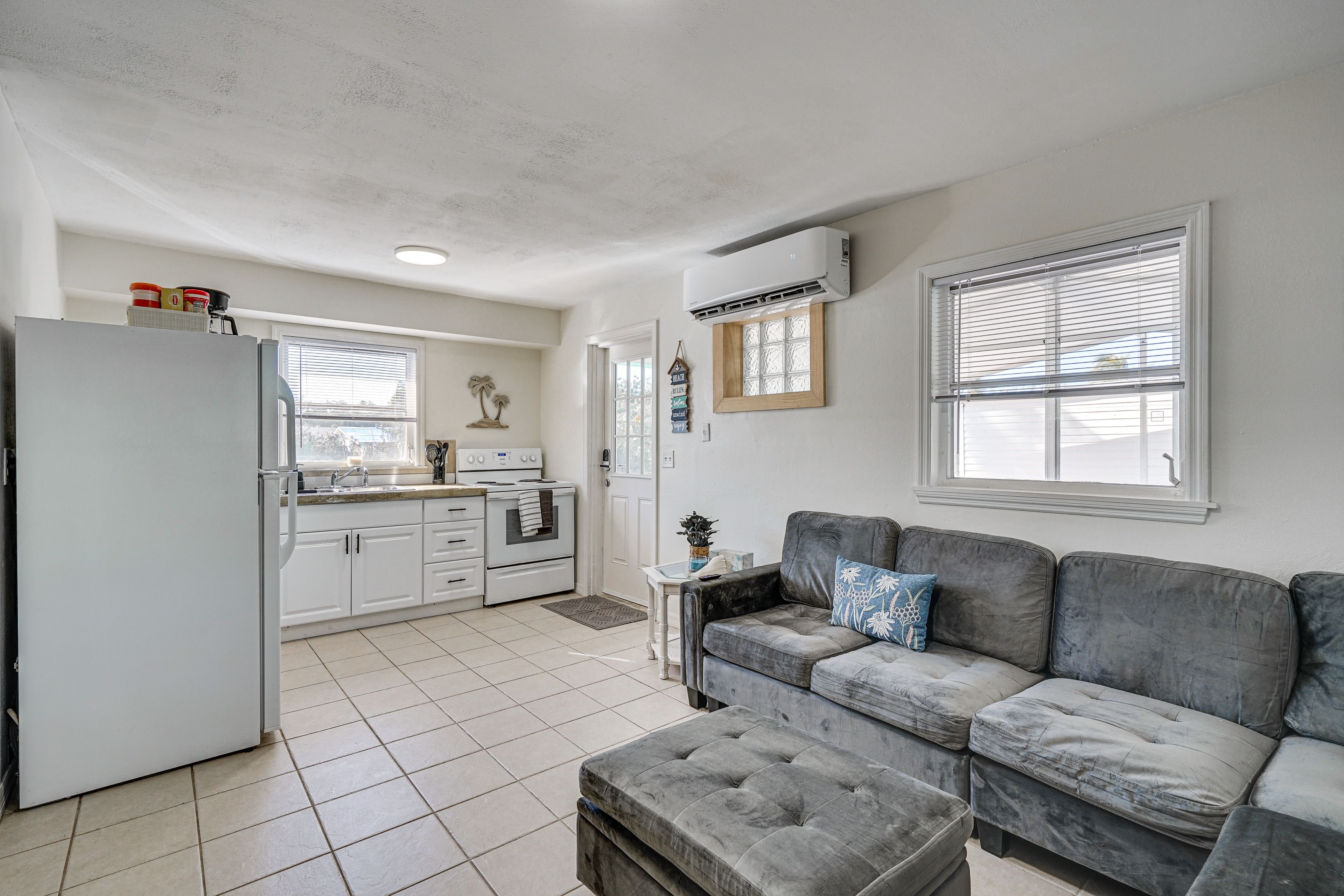Living Space | Central A/C + Heating | Free WiFi