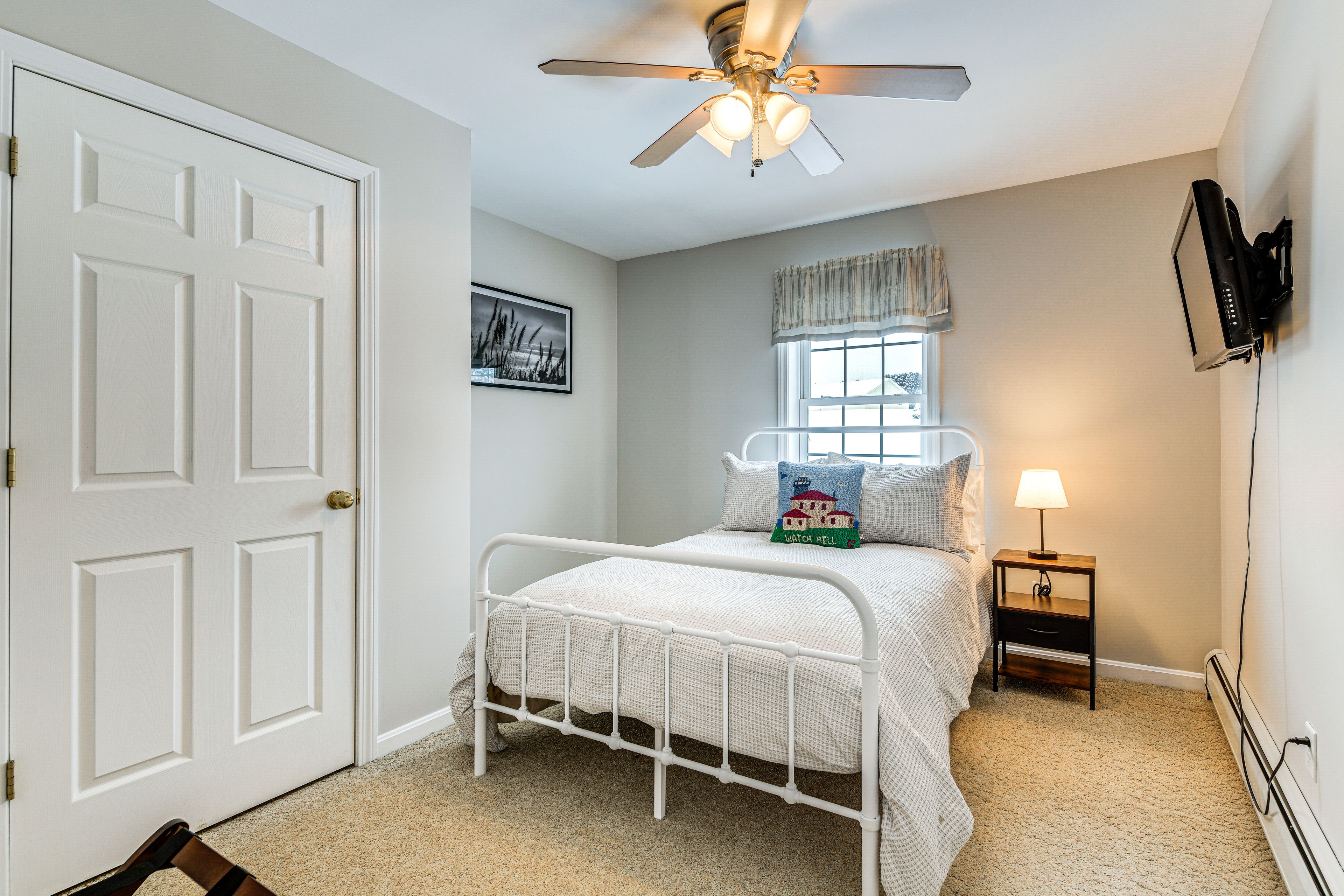 Bedroom 3 | Full Bed | 2nd Floor