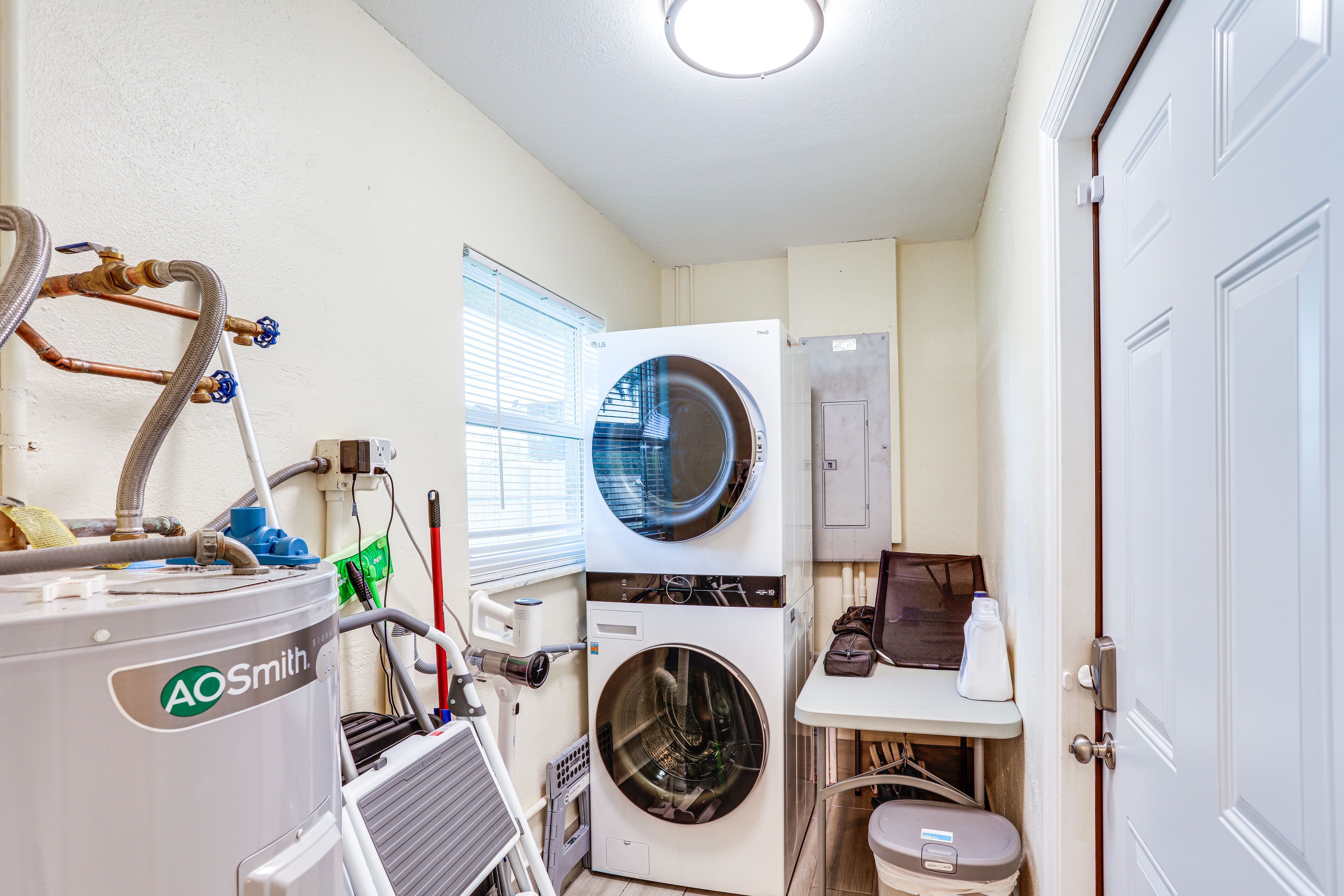Laundry Room | Detergent Provided
