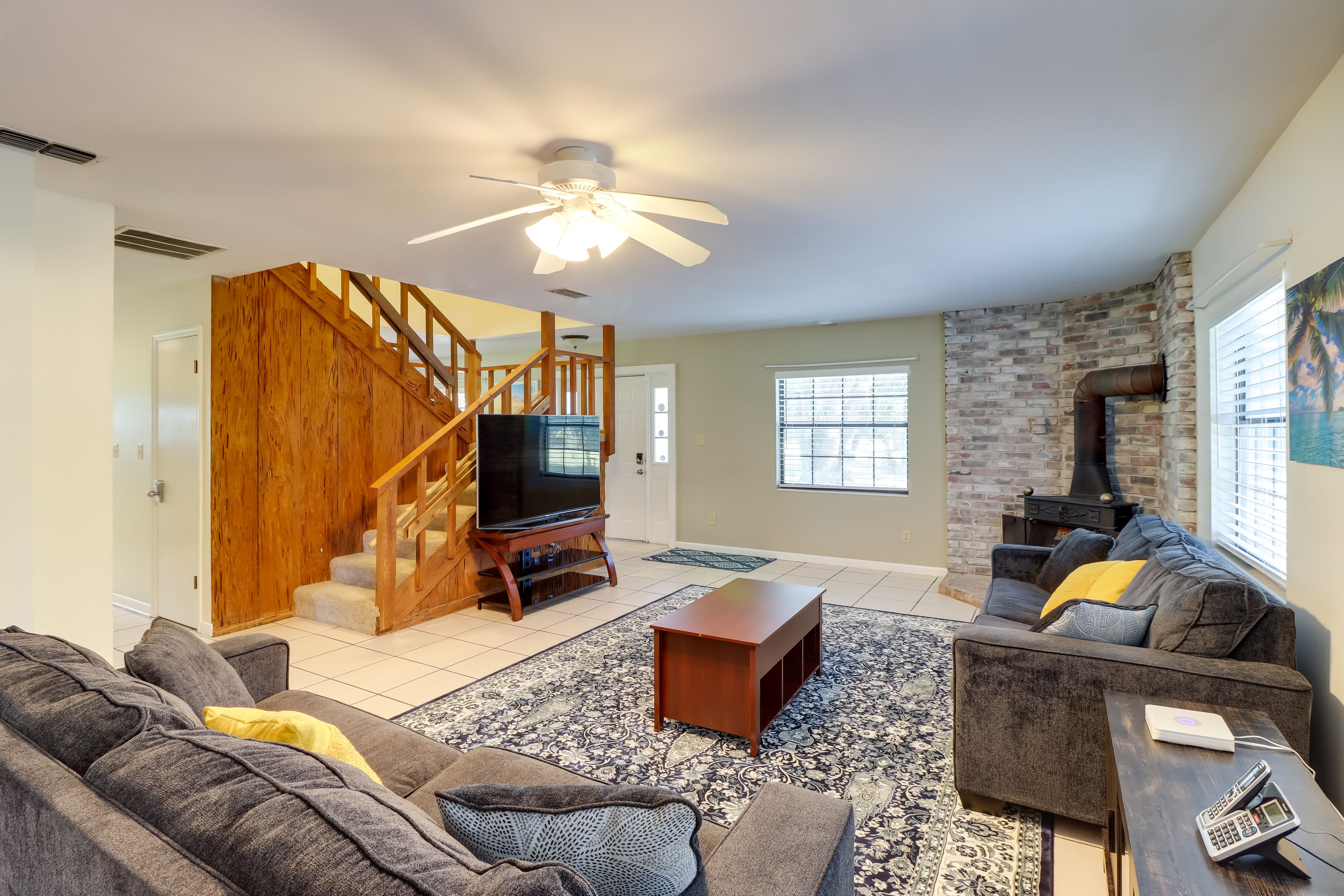 Summerfield Vacation Rental | 3BR | 2BA | 2,424 Sq Ft | Stairs Required