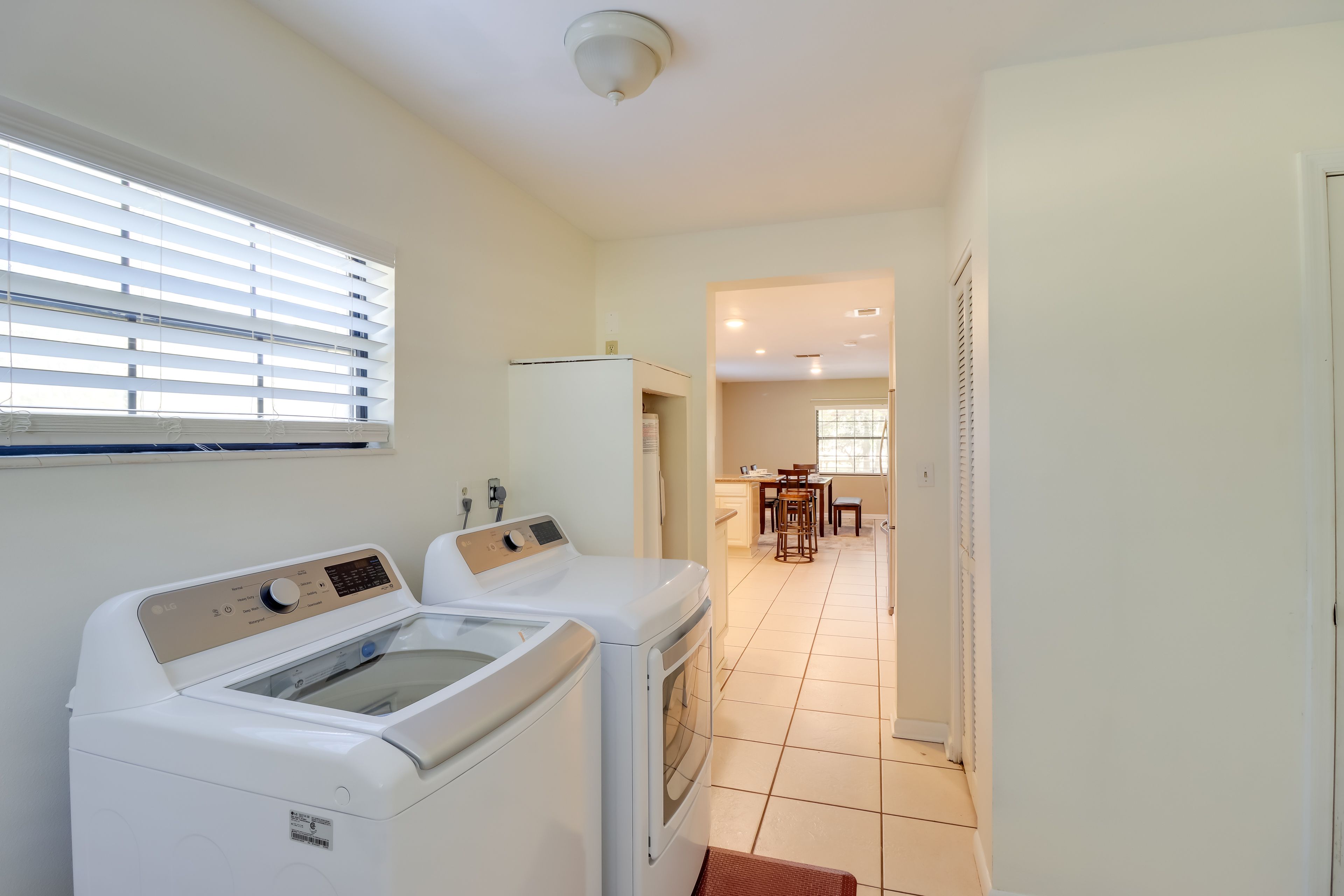 Washer & Dryer