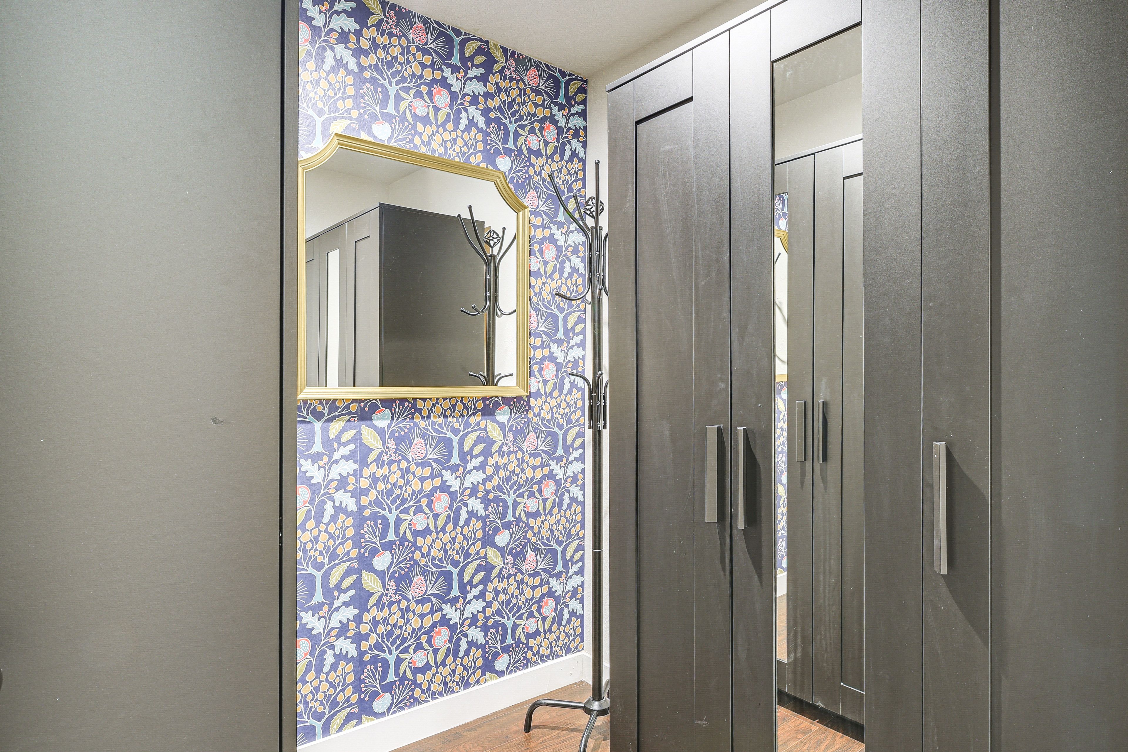 Walk-In Closet | 2nd Floor