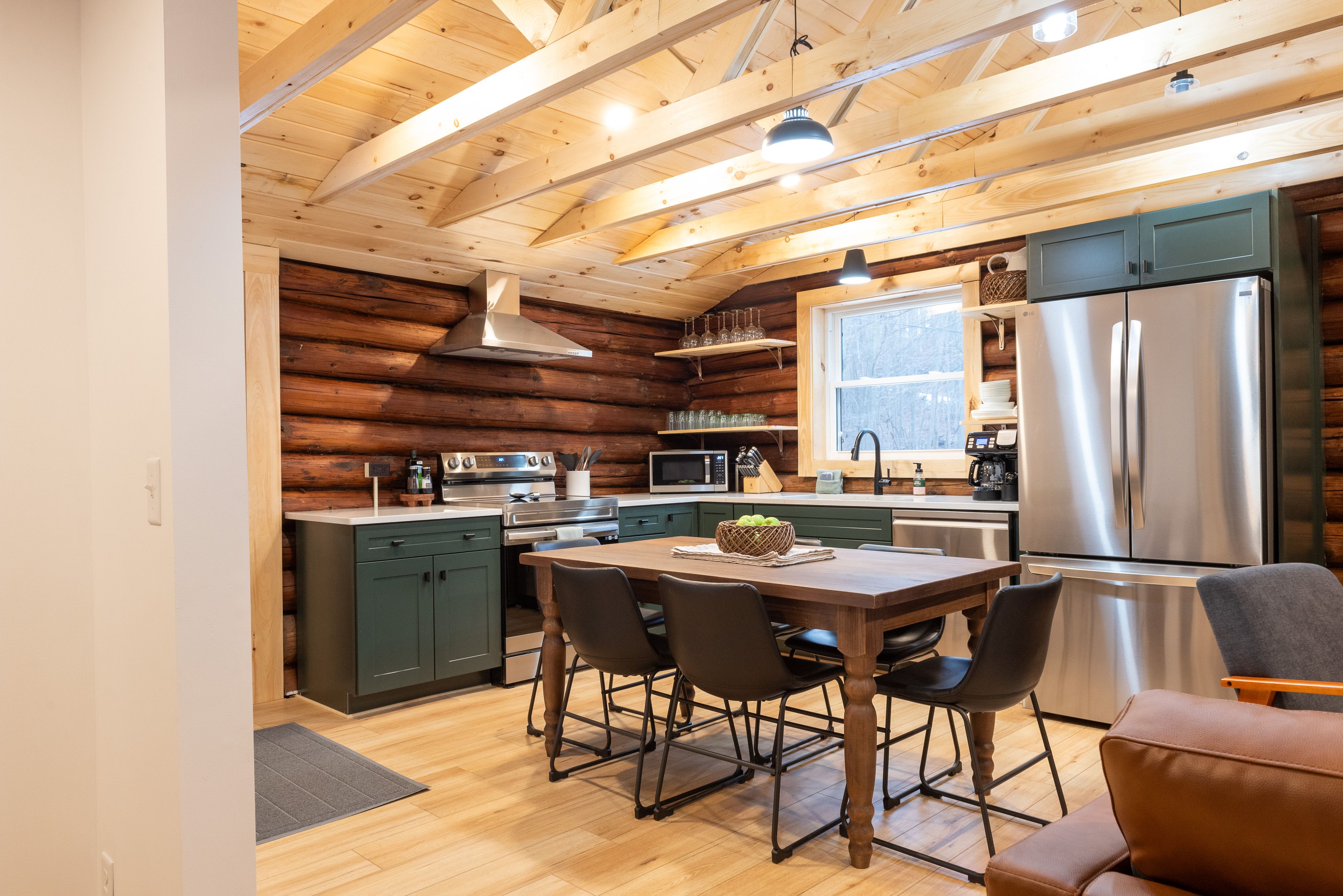 Kitchen | Dishwasher | 2nd Floor