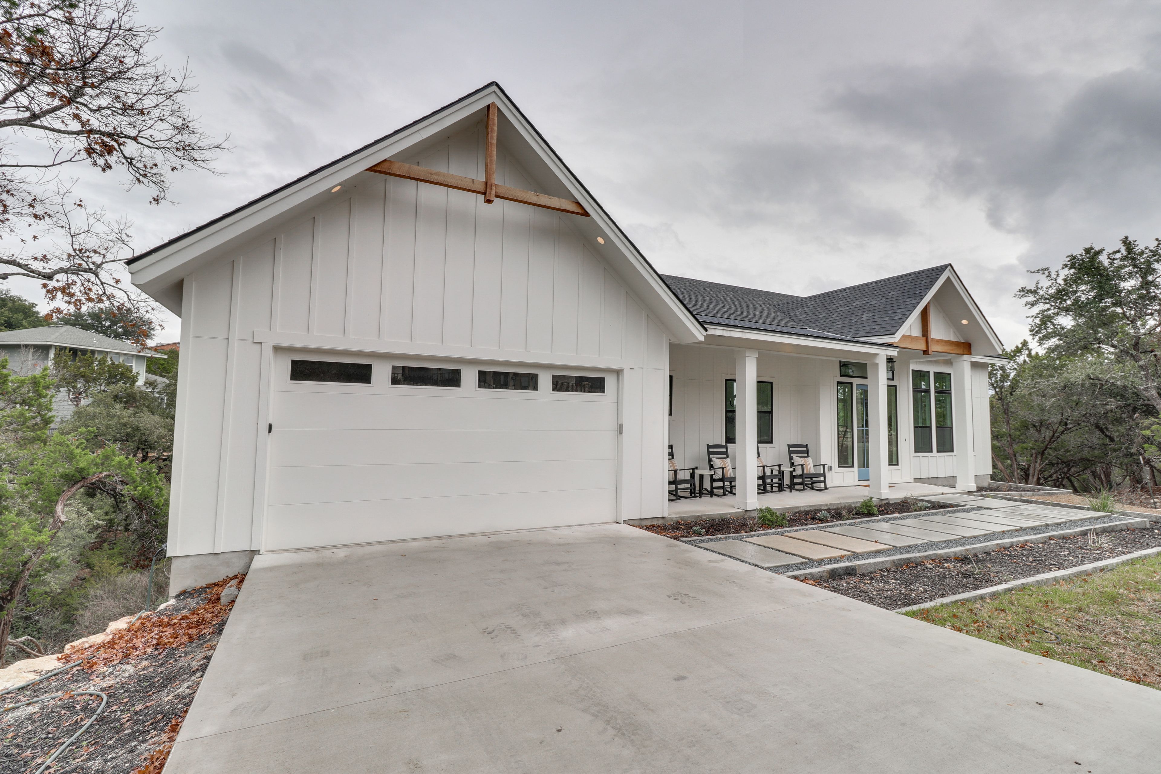 Parking | Driveway (2 Vehicles) | Garage (2 Vehicles) | 4 Vehicles Max