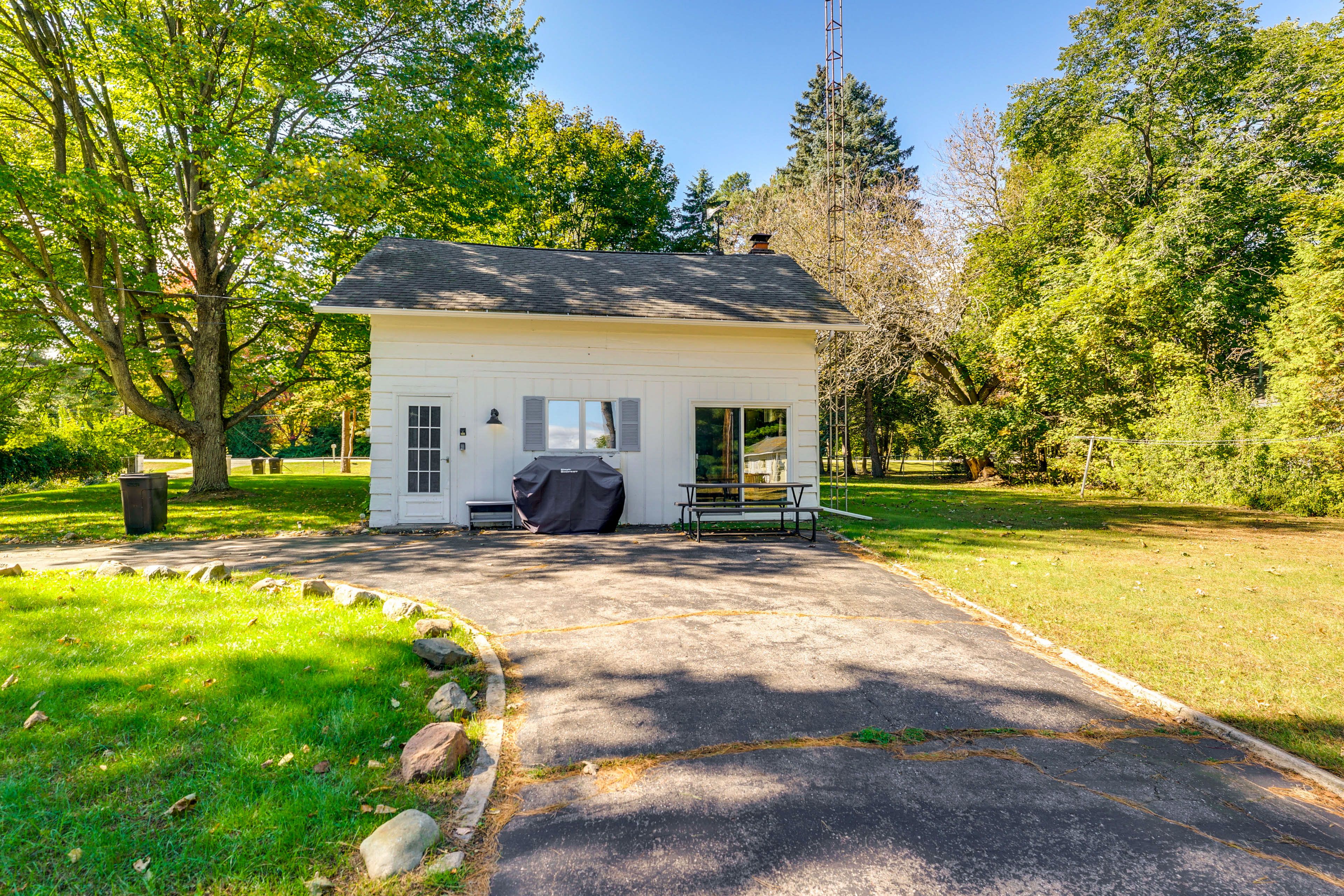 Detached Cottage Exterior | Grill | Dining Area | 2-Story Unit