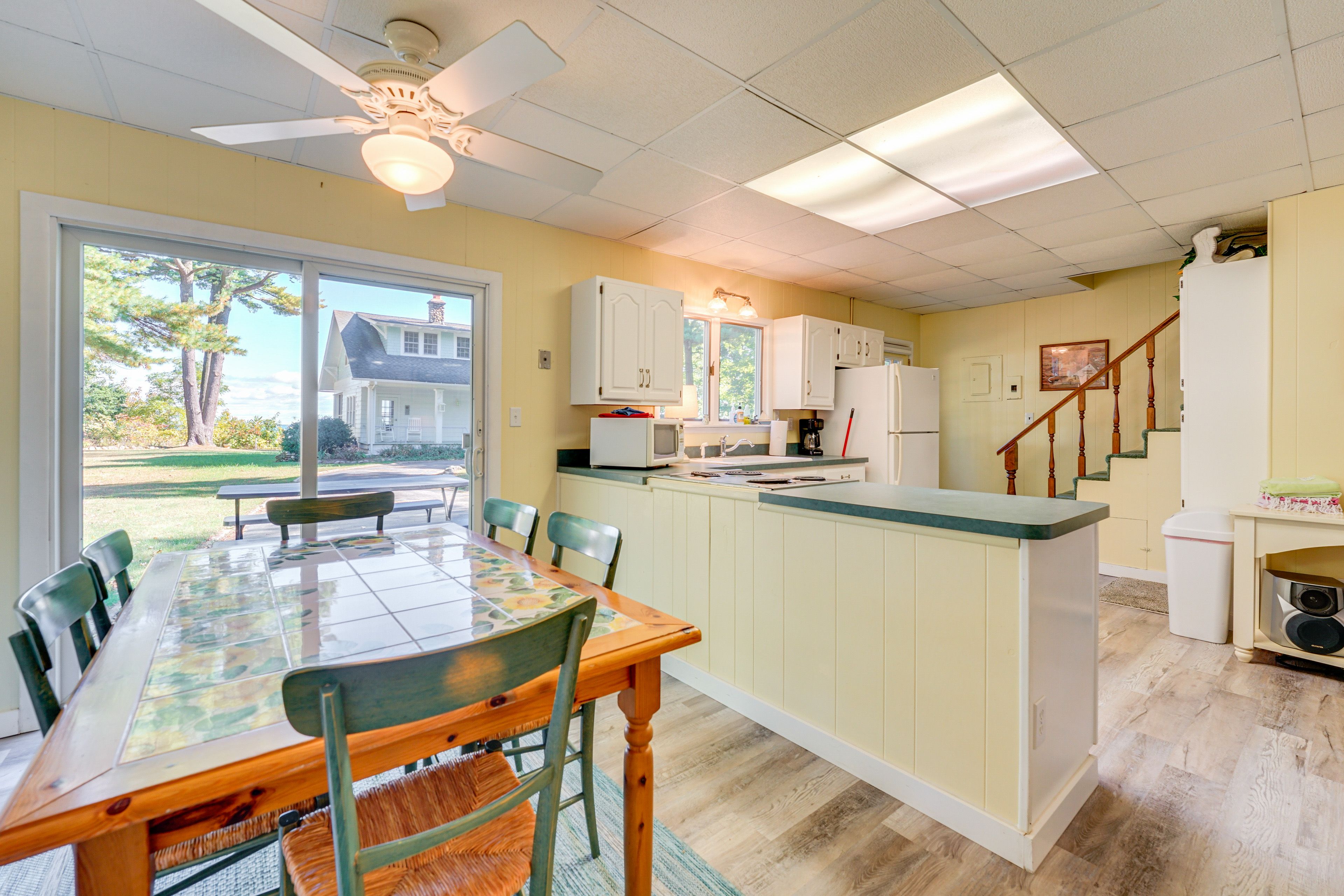 Dining Area | 1st Floor