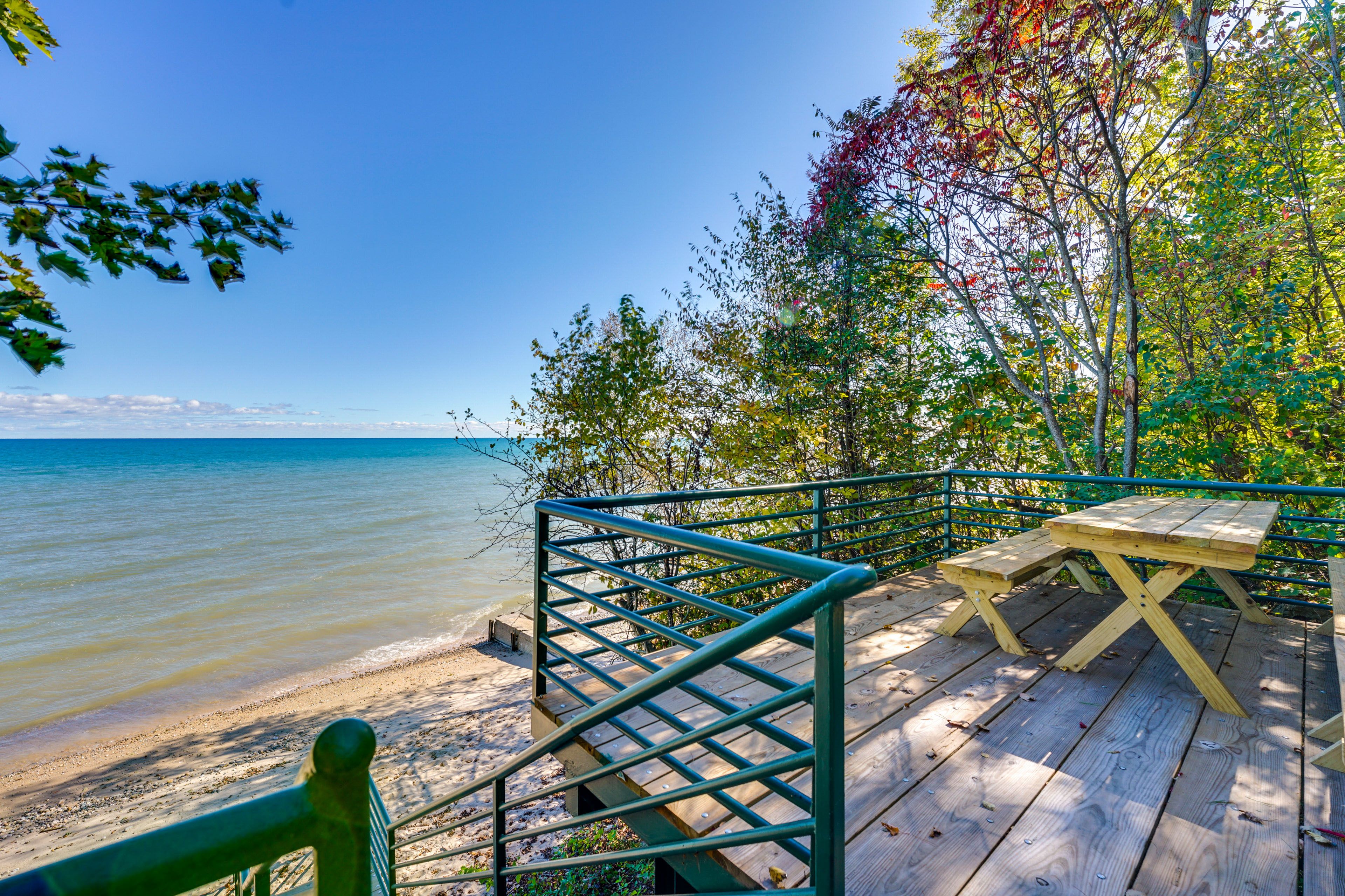Lexington Vacation Rental | 5BR | 2.5BA | Stairs Required | 1,600 Sq Ft