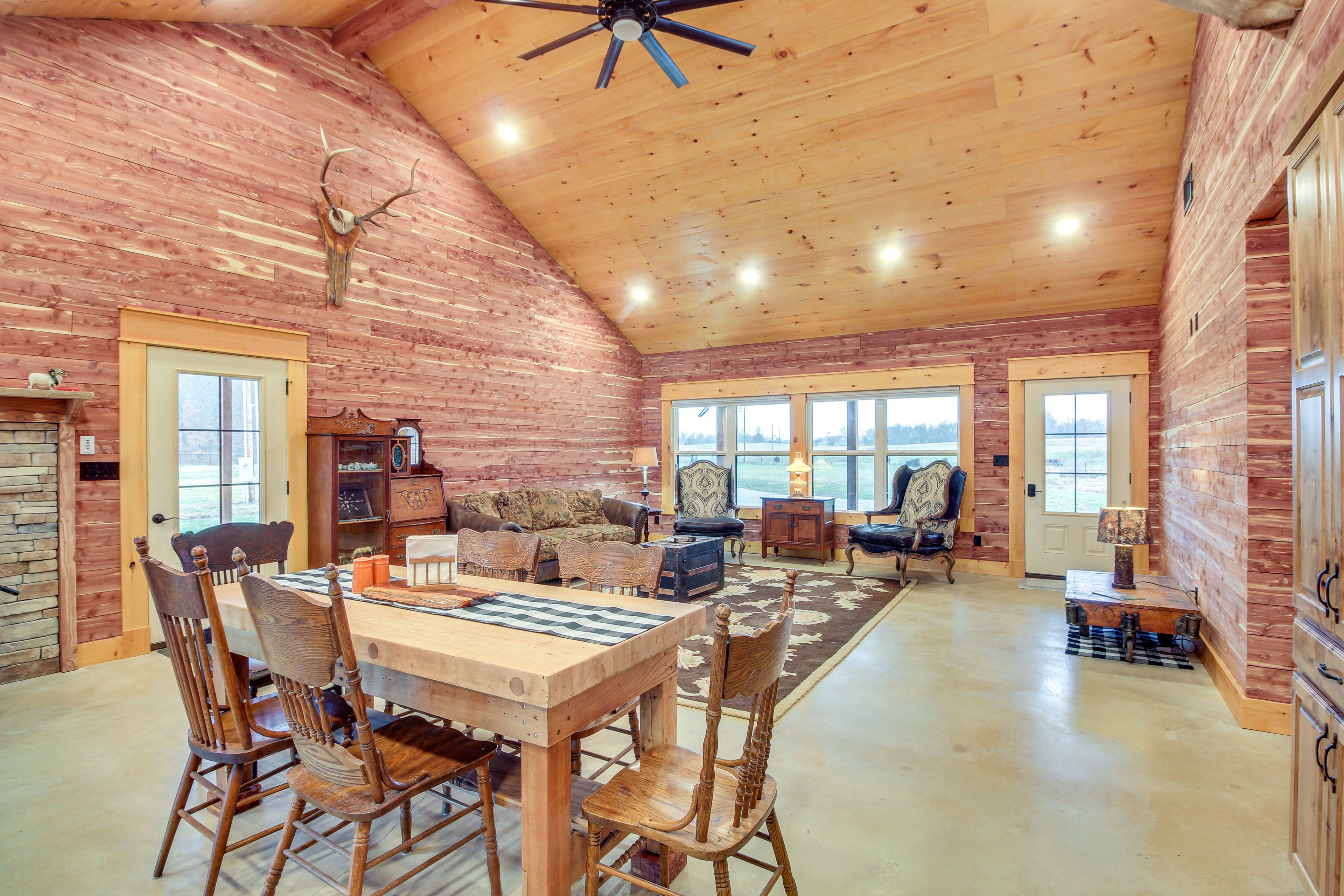 Dining Area | Dishware + Flatware