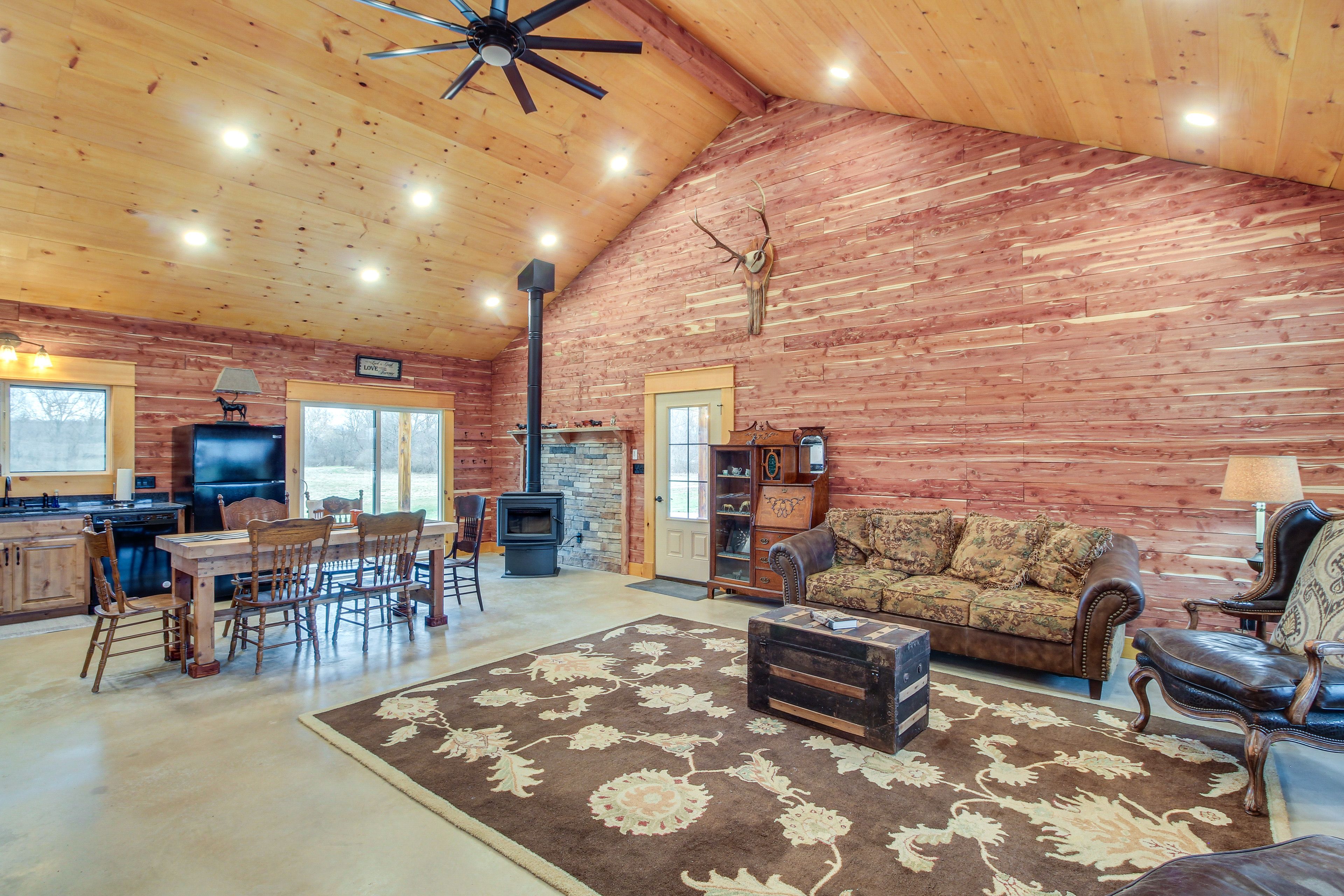 Living Space | Wood-Burning Stove Not Available for Guest Use